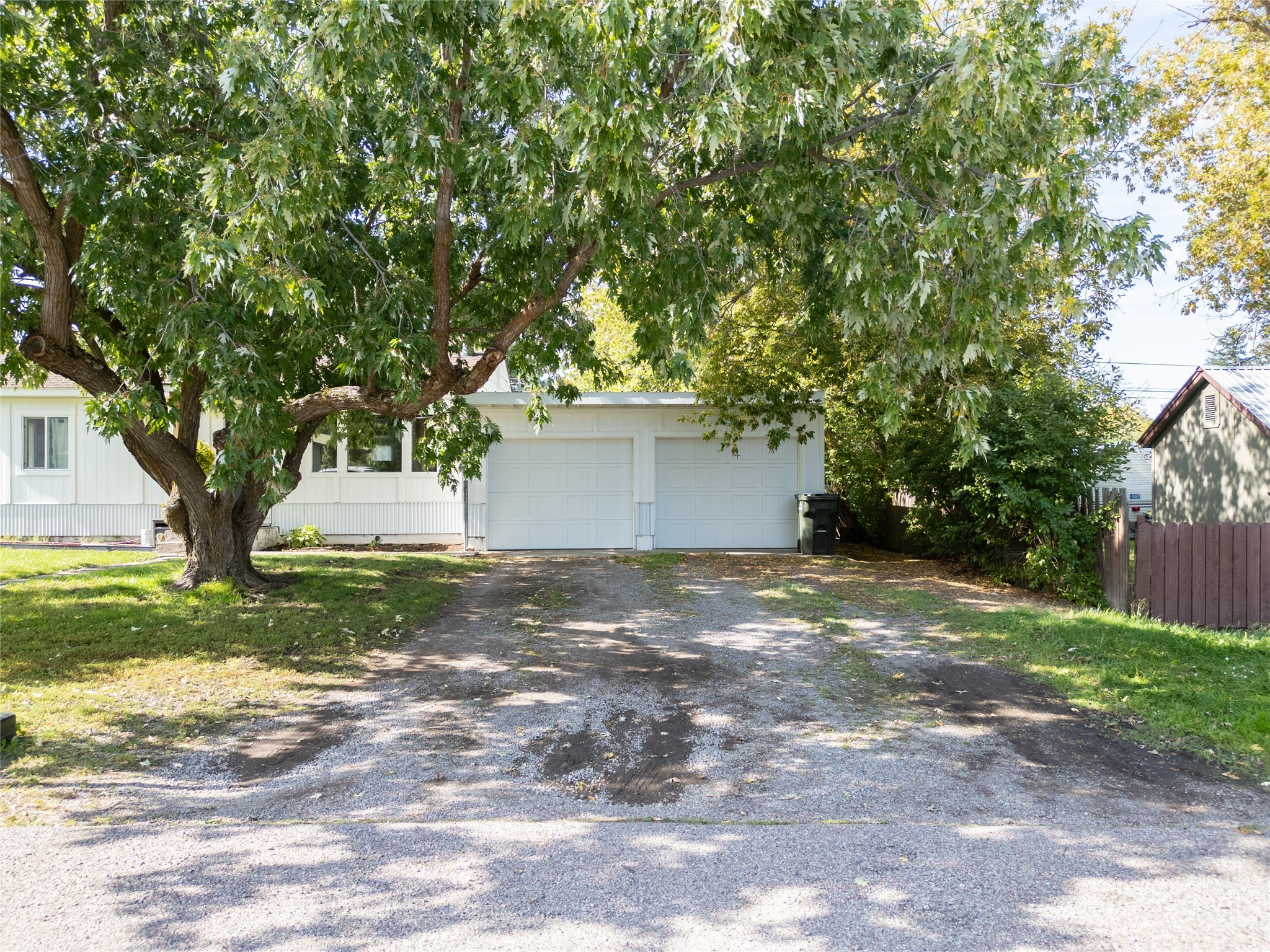 330 2nd Avenue W Property Photo 45
