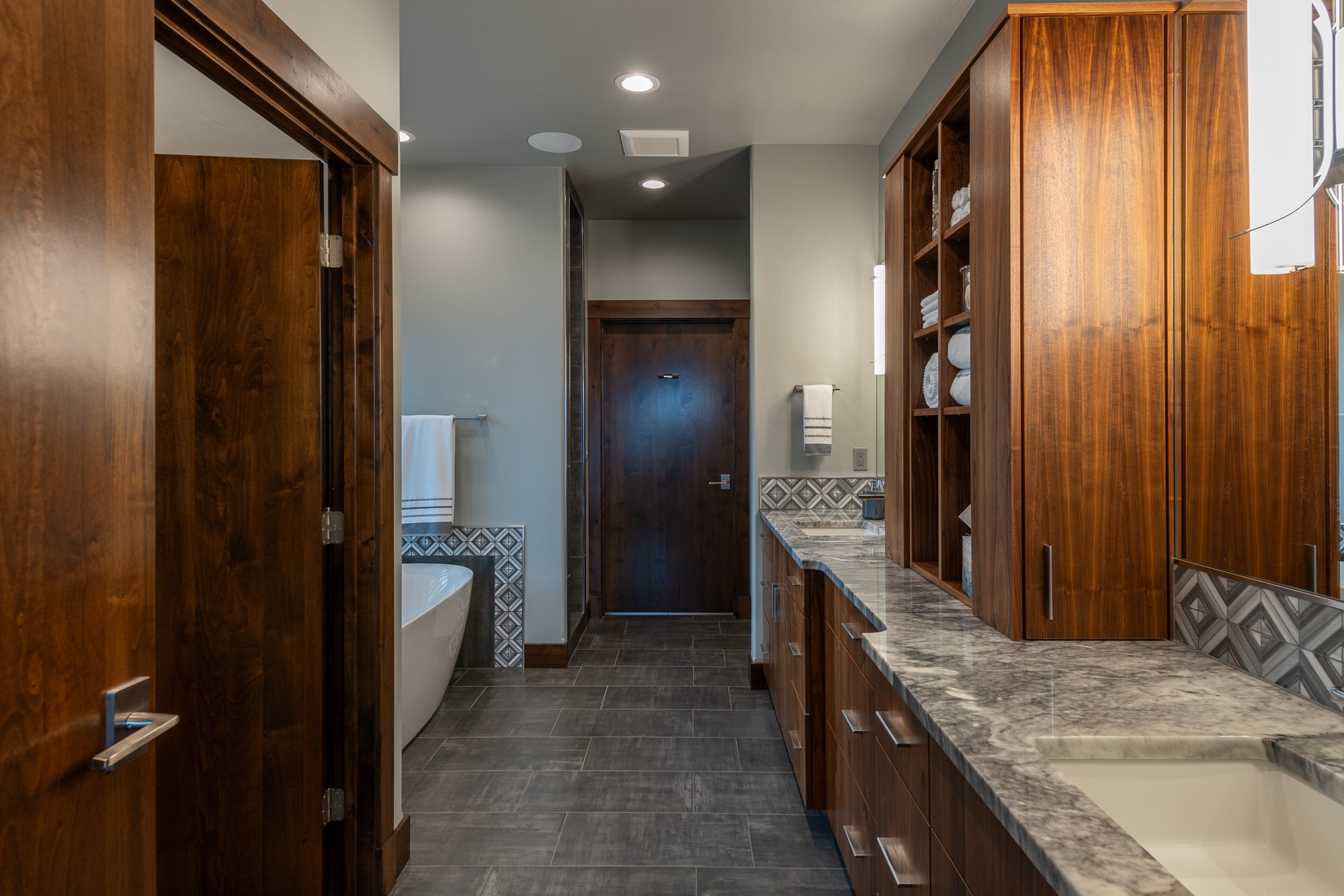 504 Ridge Line Drive Property Photo 38