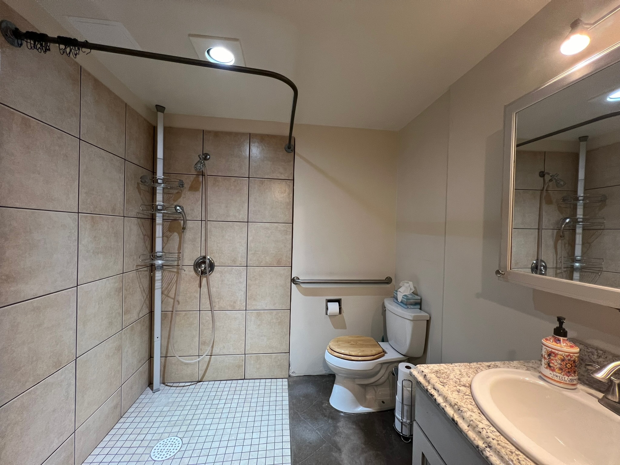 700 Keogh Court Property Photo 36