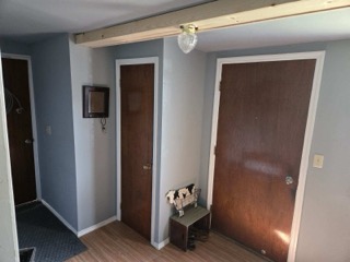 212 Millard Street S Property Photo 14