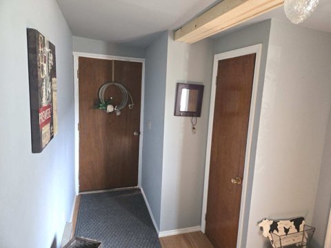 212 Millard Street S Property Photo 16
