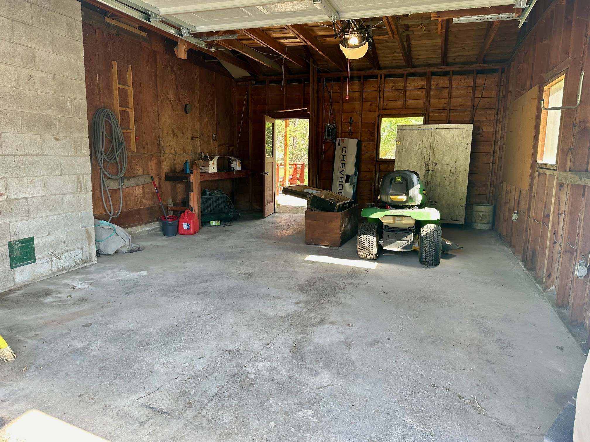 644 4th Avenue E Property Photo 33