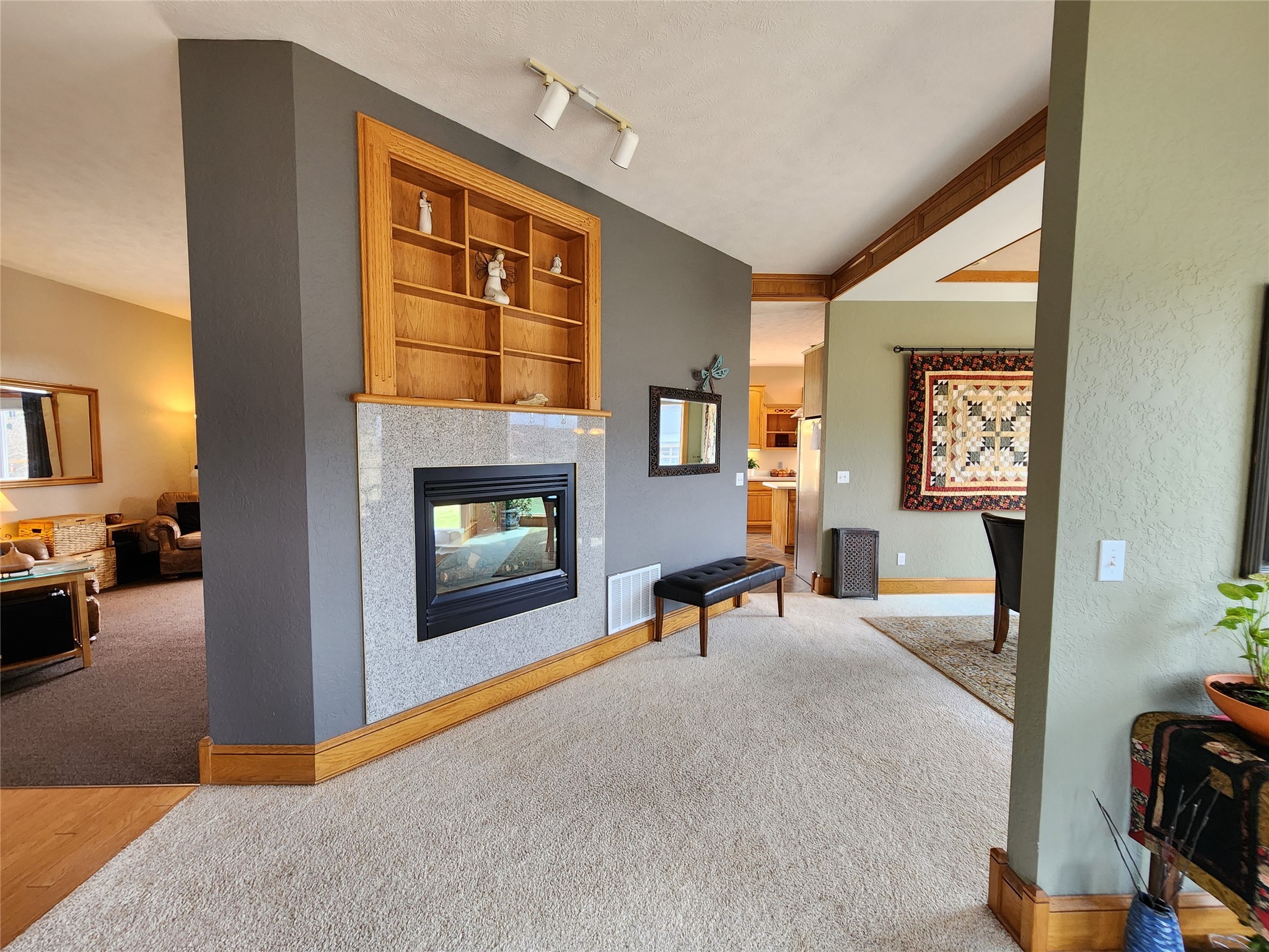 142 Edgewater Drive Property Photo 10