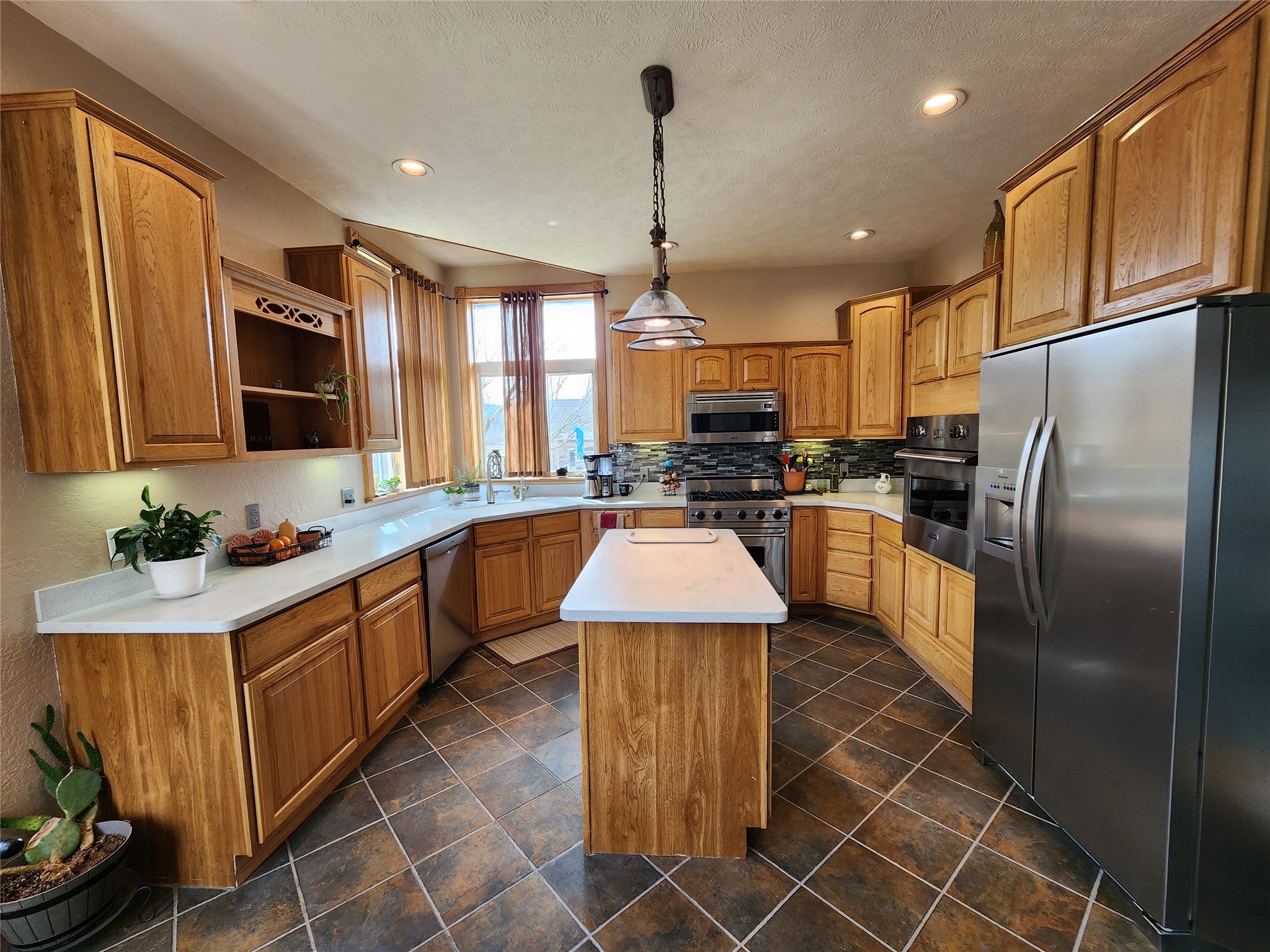 142 Edgewater Drive Property Photo 14