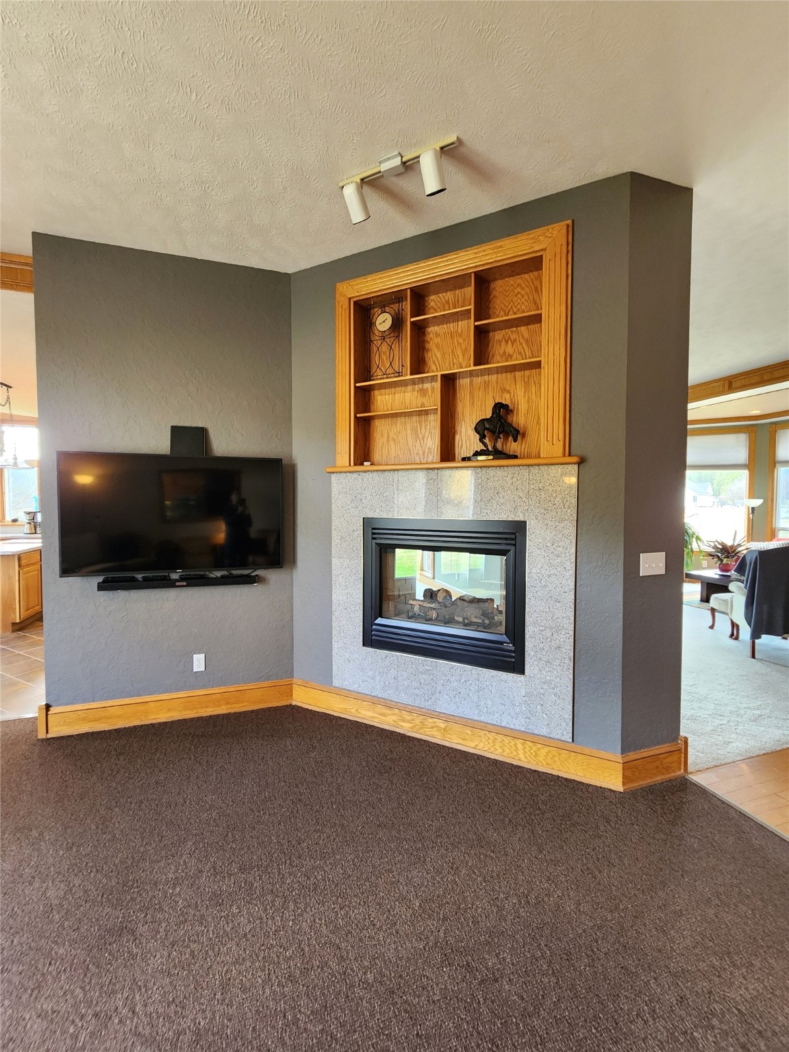 142 Edgewater Drive Property Photo 18