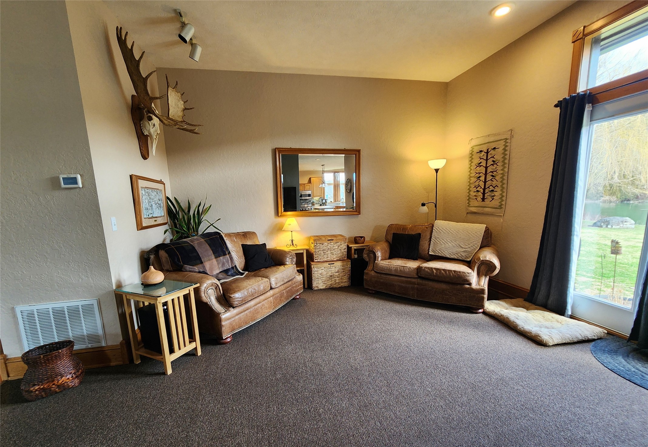 142 Edgewater Drive Property Photo 22