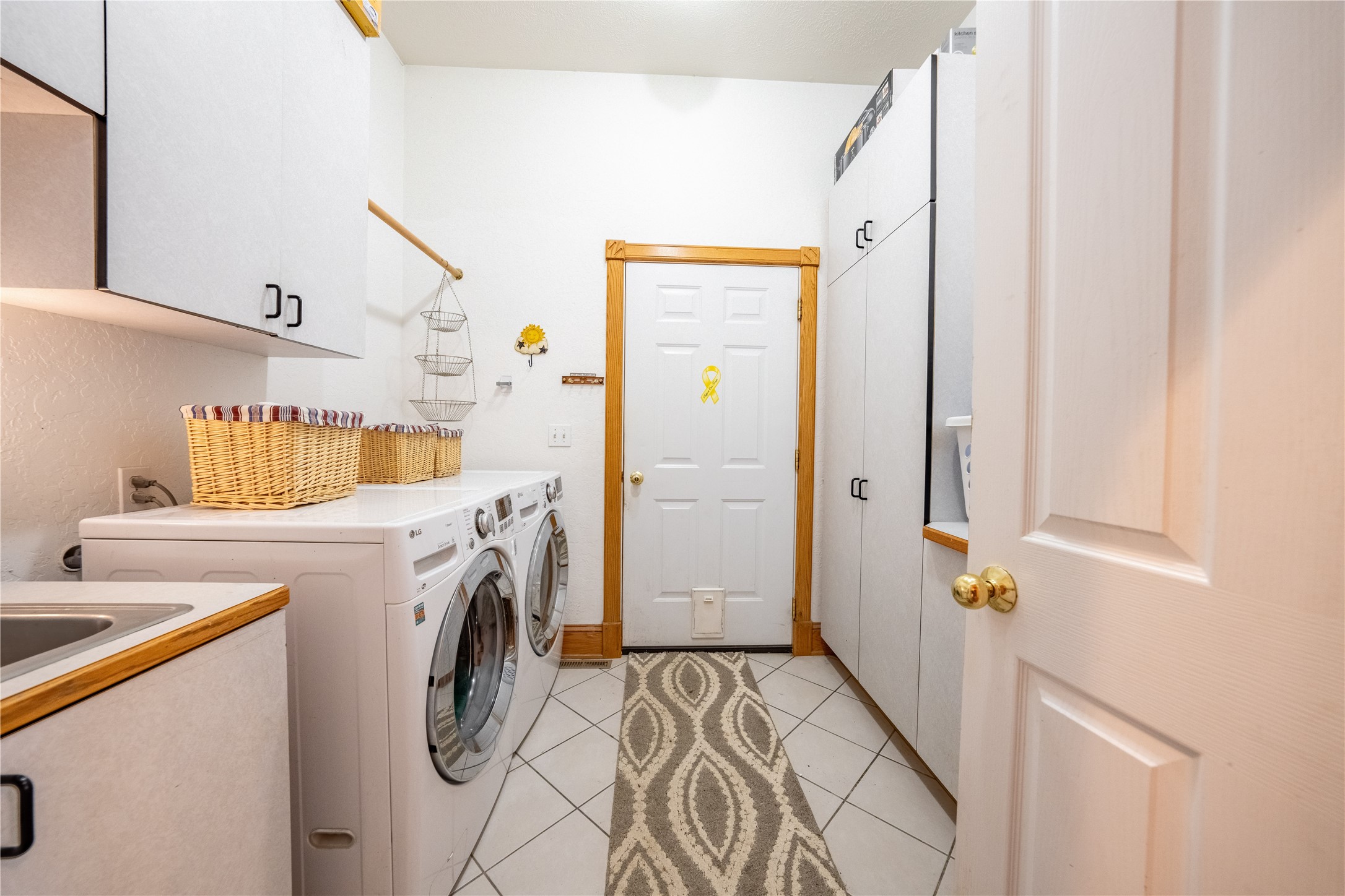 142 Edgewater Drive Property Photo 48