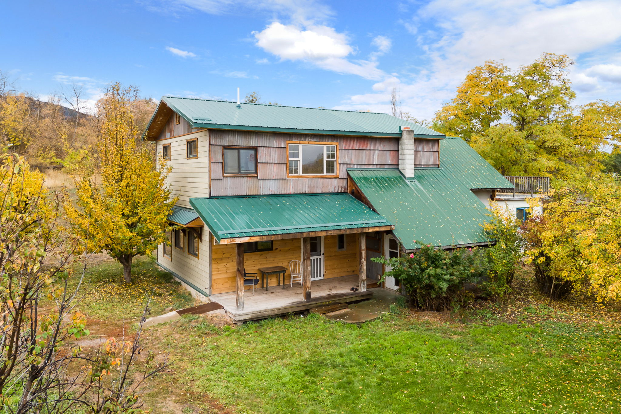 9 B Street Property Photo