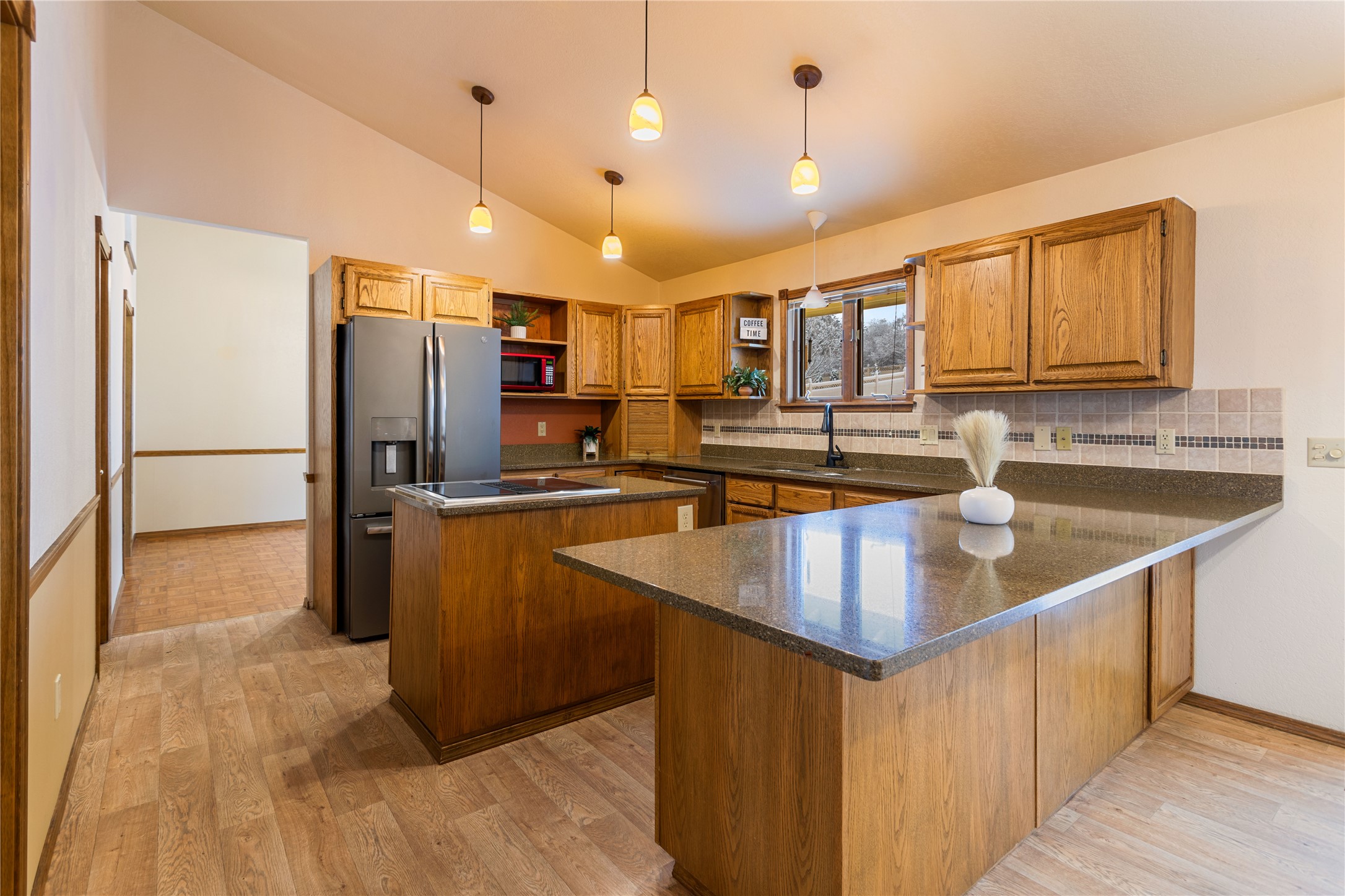 111 Fairway Drive Property Photo 4