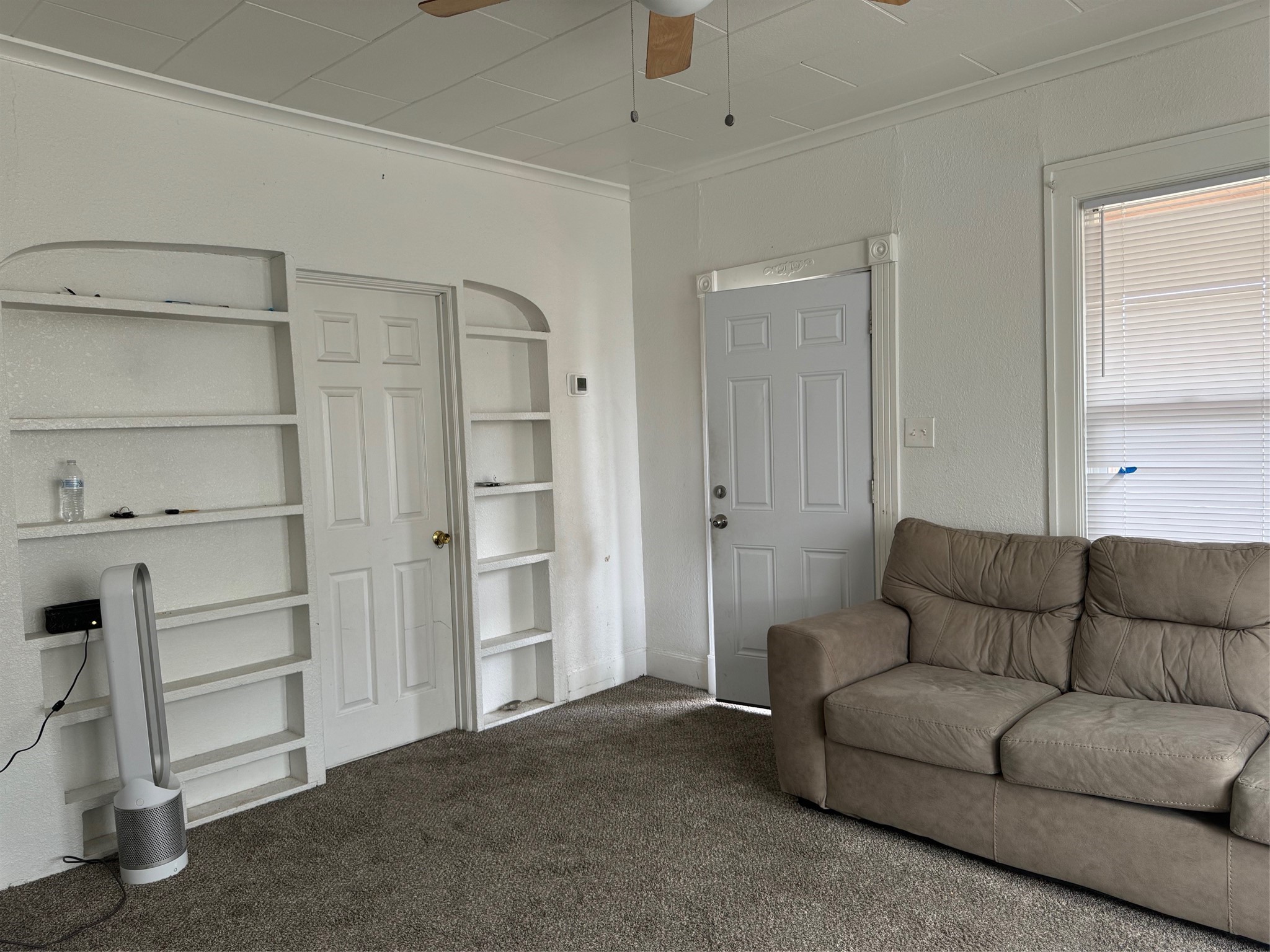 708 6th Street N Property Photo 3