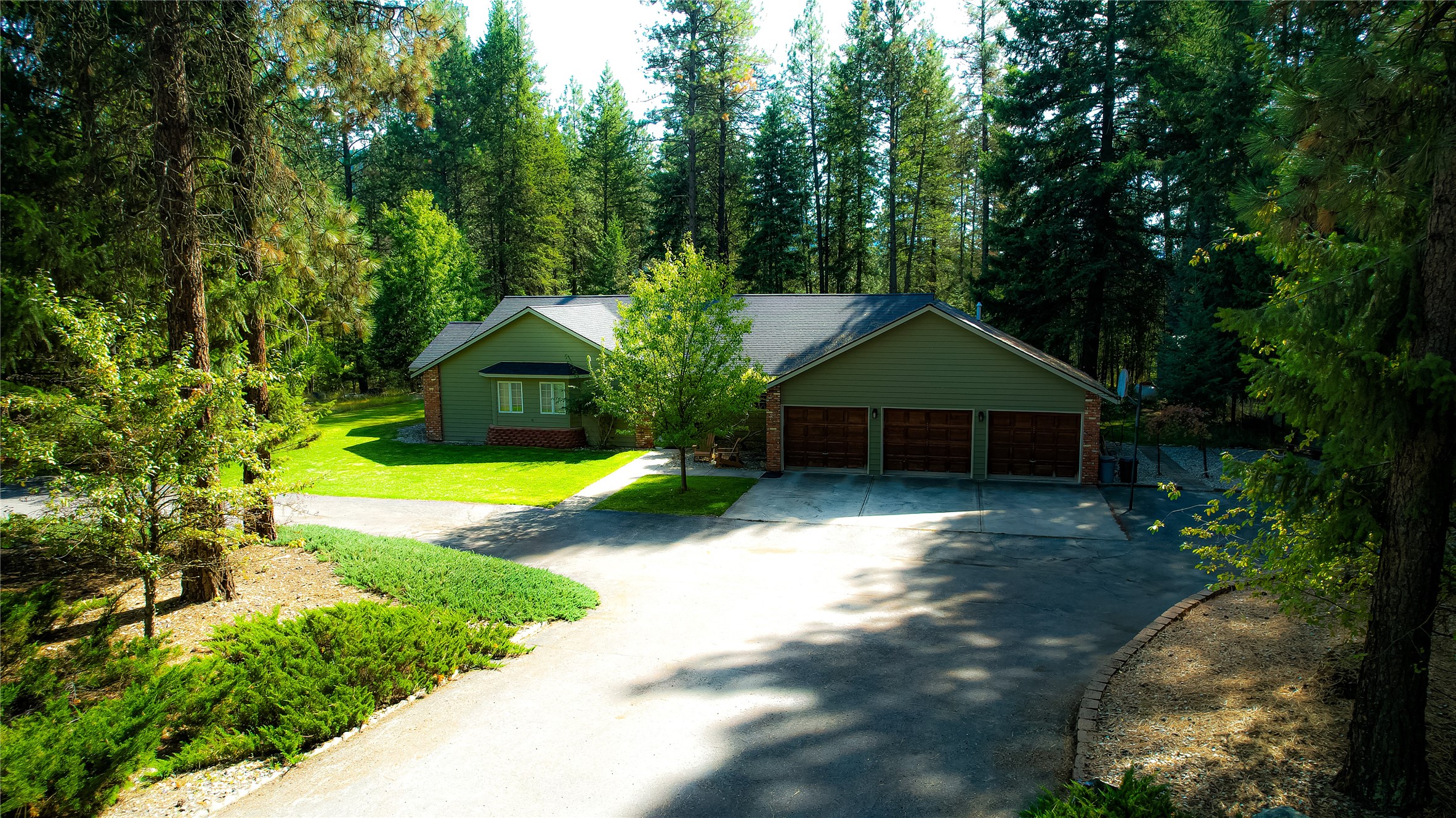 471 Shalom Drive Property Photo 11