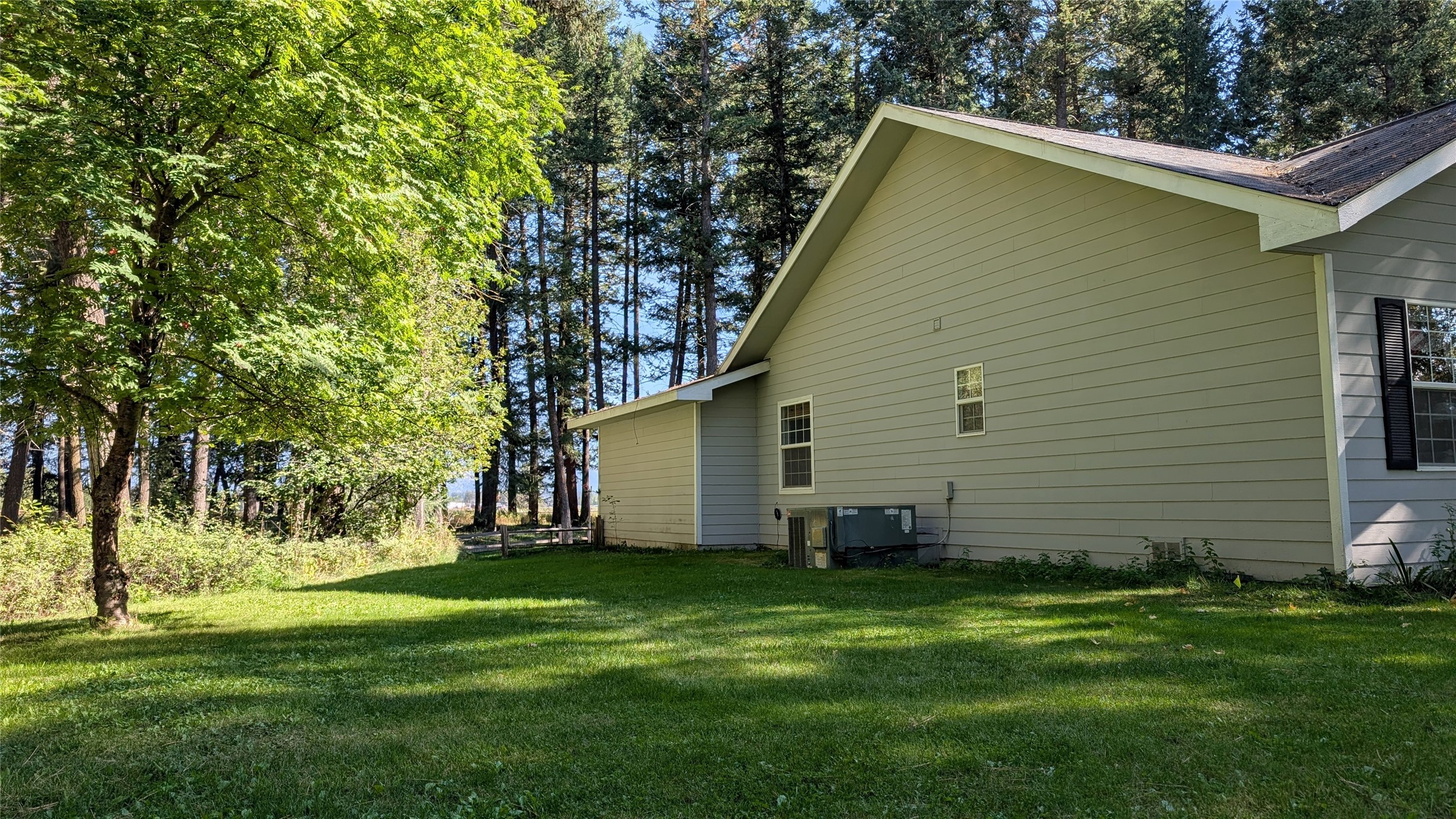 79 Eden Court Property Photo 17