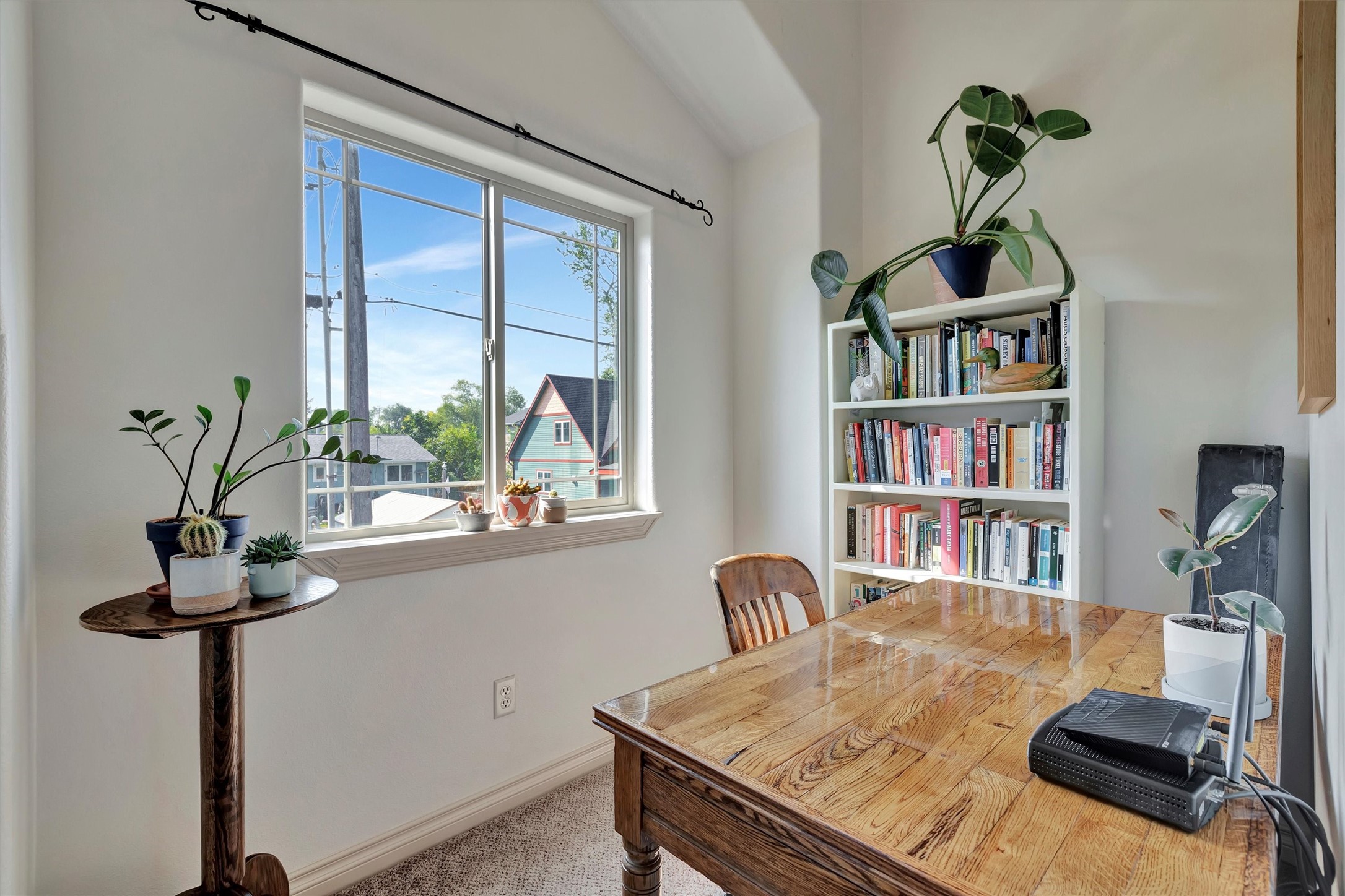 2215 Kensington Avenue Property Photo 16