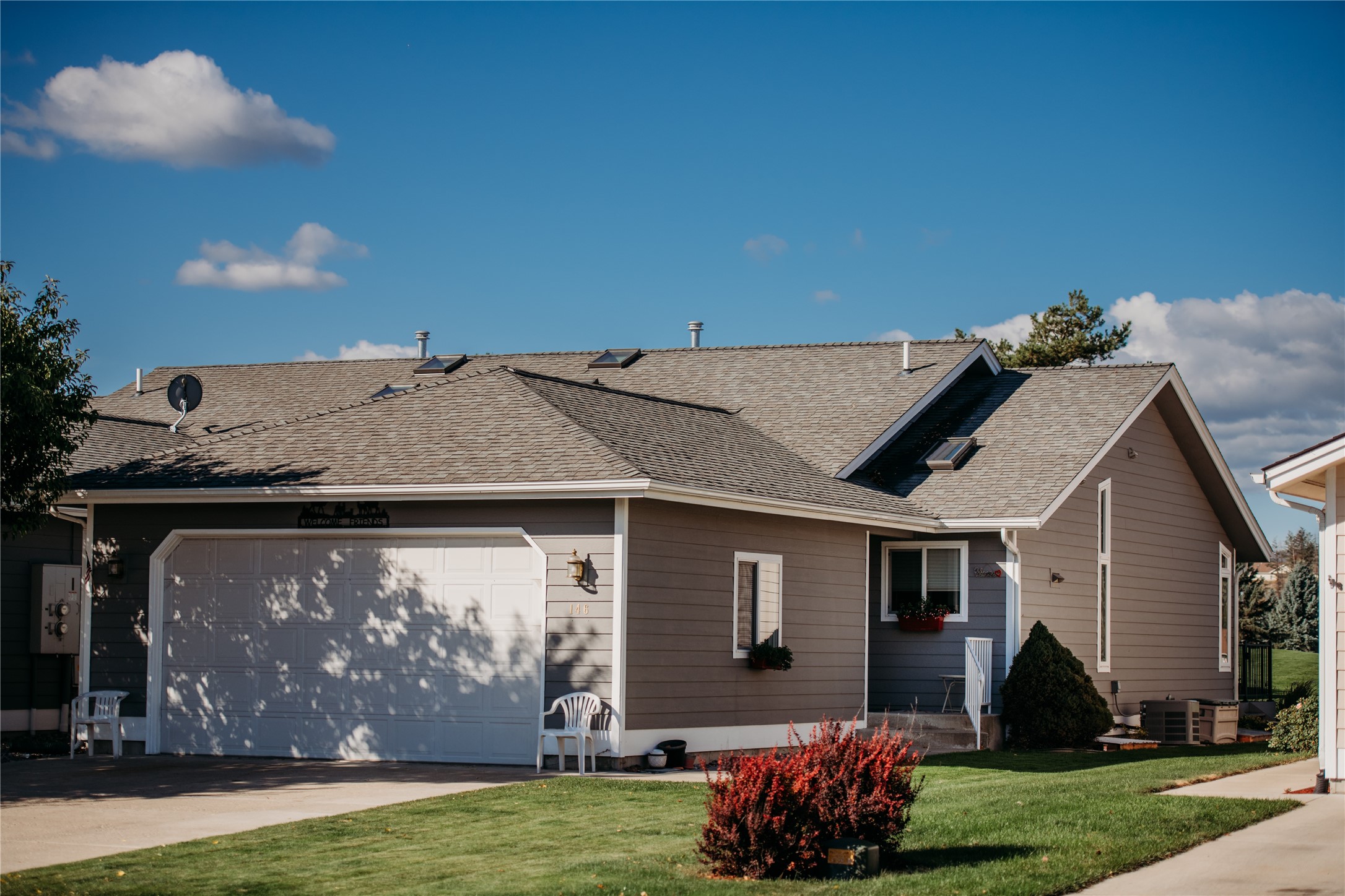 146 E Nicklaus Avenue Property Photo 1