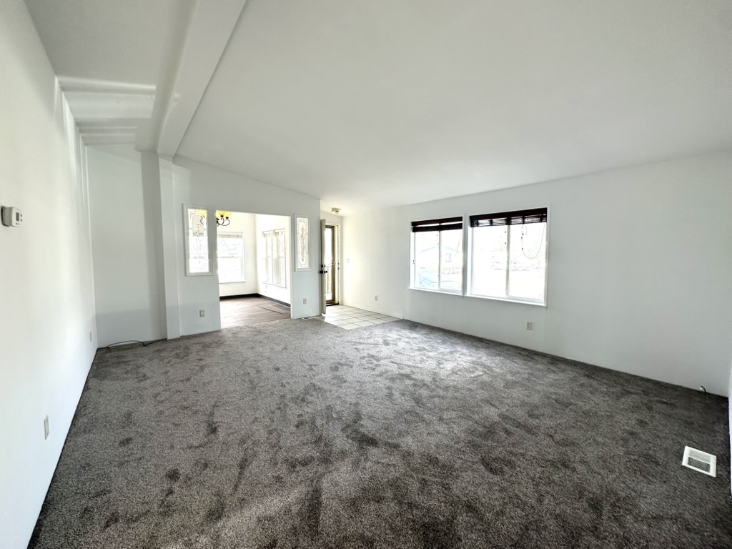 3000 Villard Avenue 51 Property Photo 3