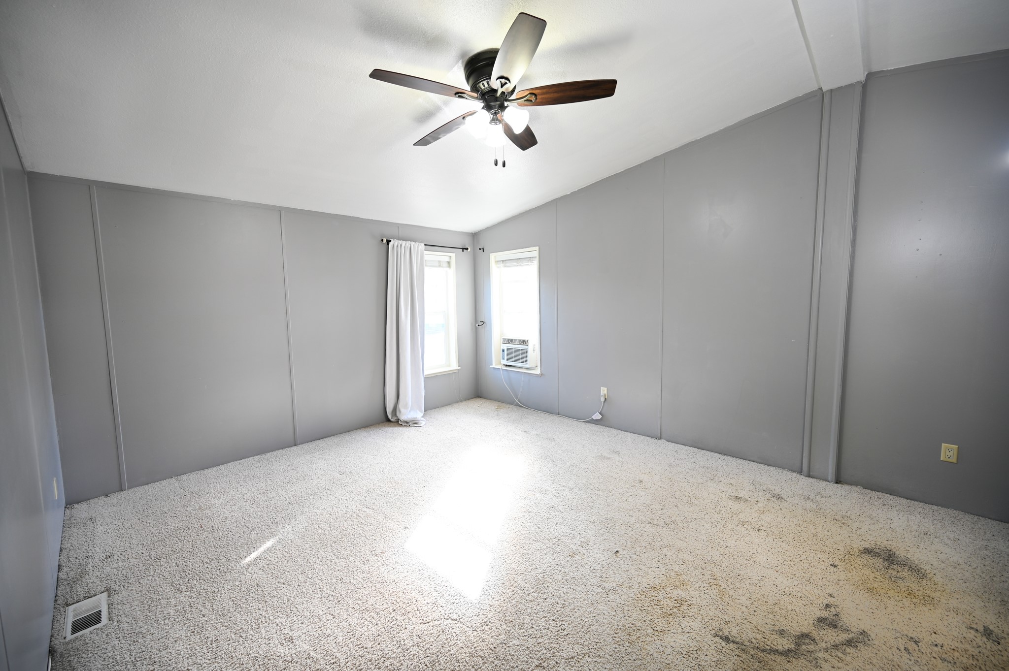 3000 Villard Avenue 51 Property Photo 22