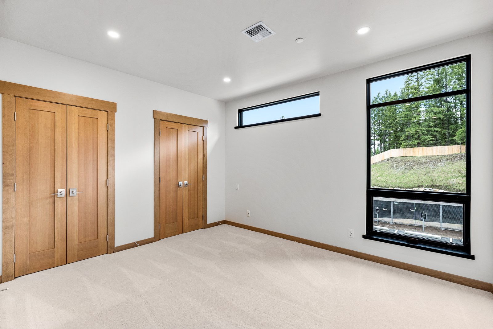 86 Serpentine Circle 208 Property Photo 10