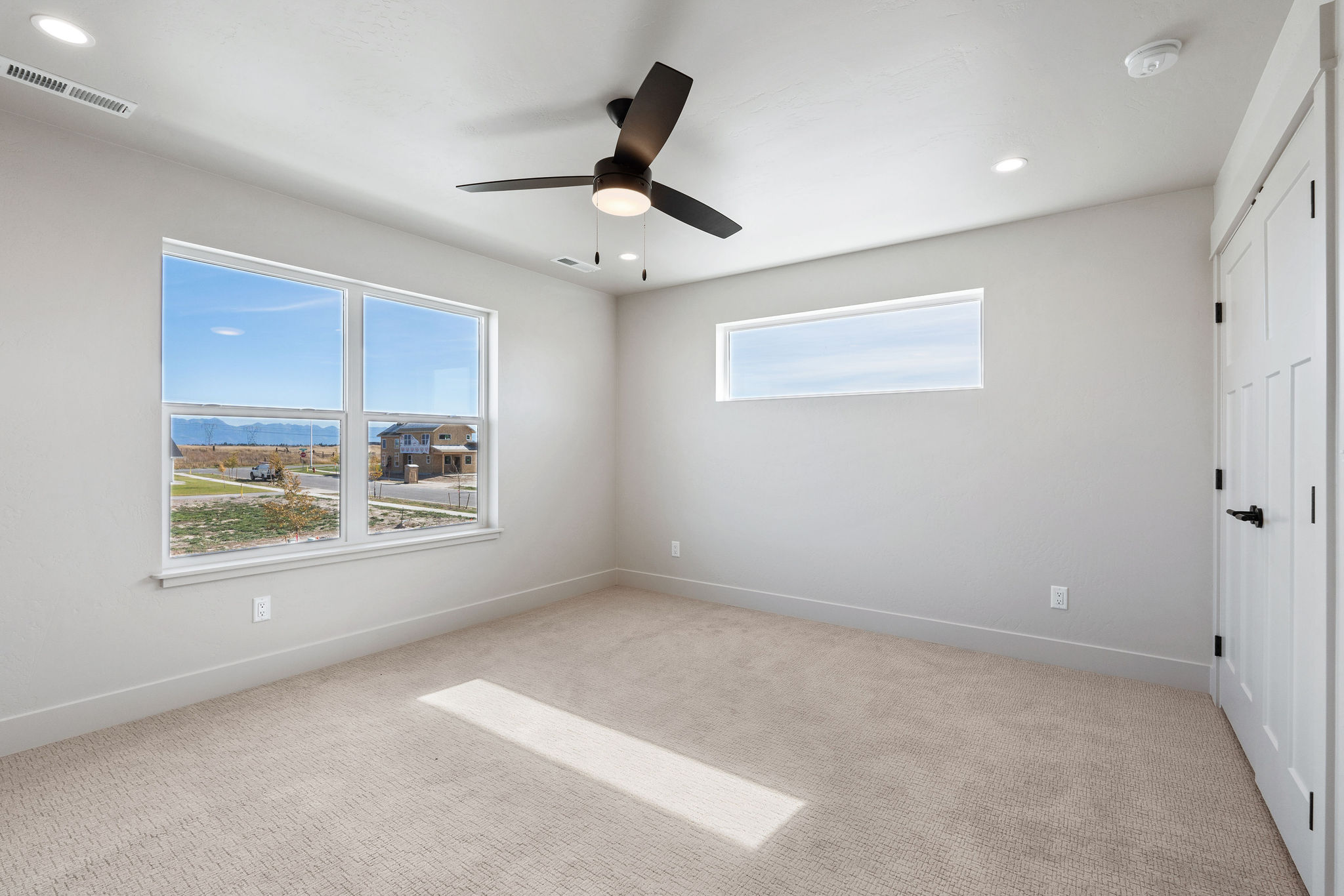 606 Holstein Way Property Photo 20
