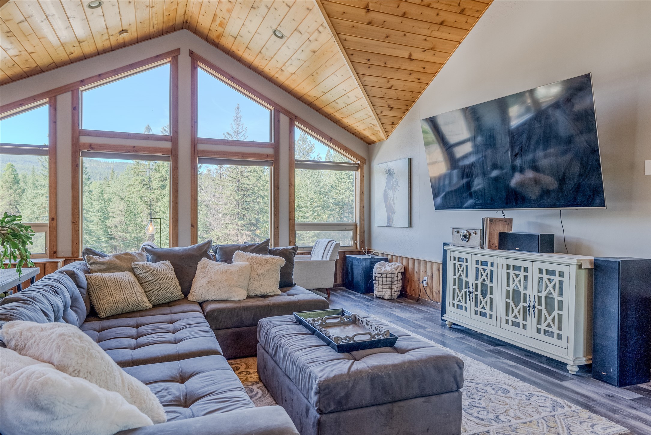 163 Soaring Eagle Trail Property Photo 30