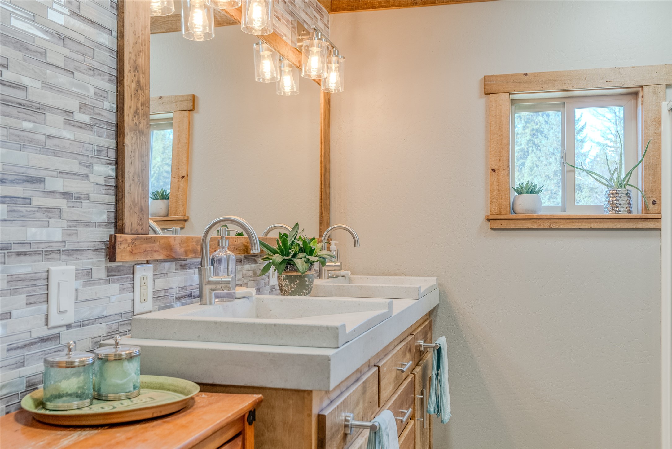 163 Soaring Eagle Trail Property Photo 56