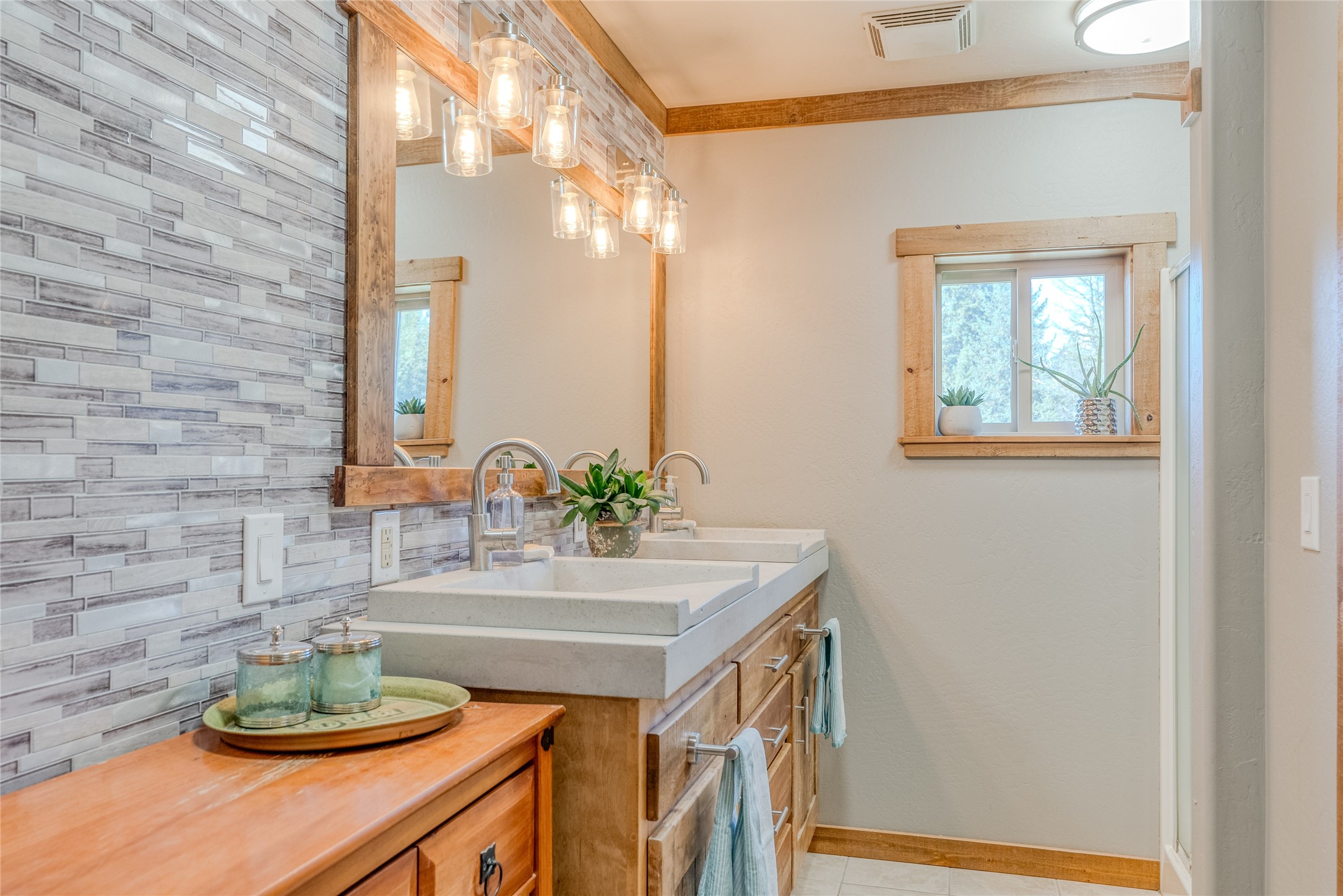 163 Soaring Eagle Trail Property Photo 57