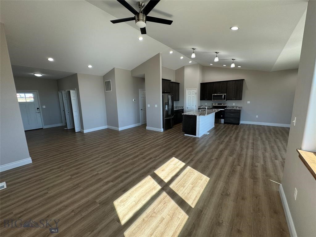 1020 Sagebrush Lane Property Photo 17