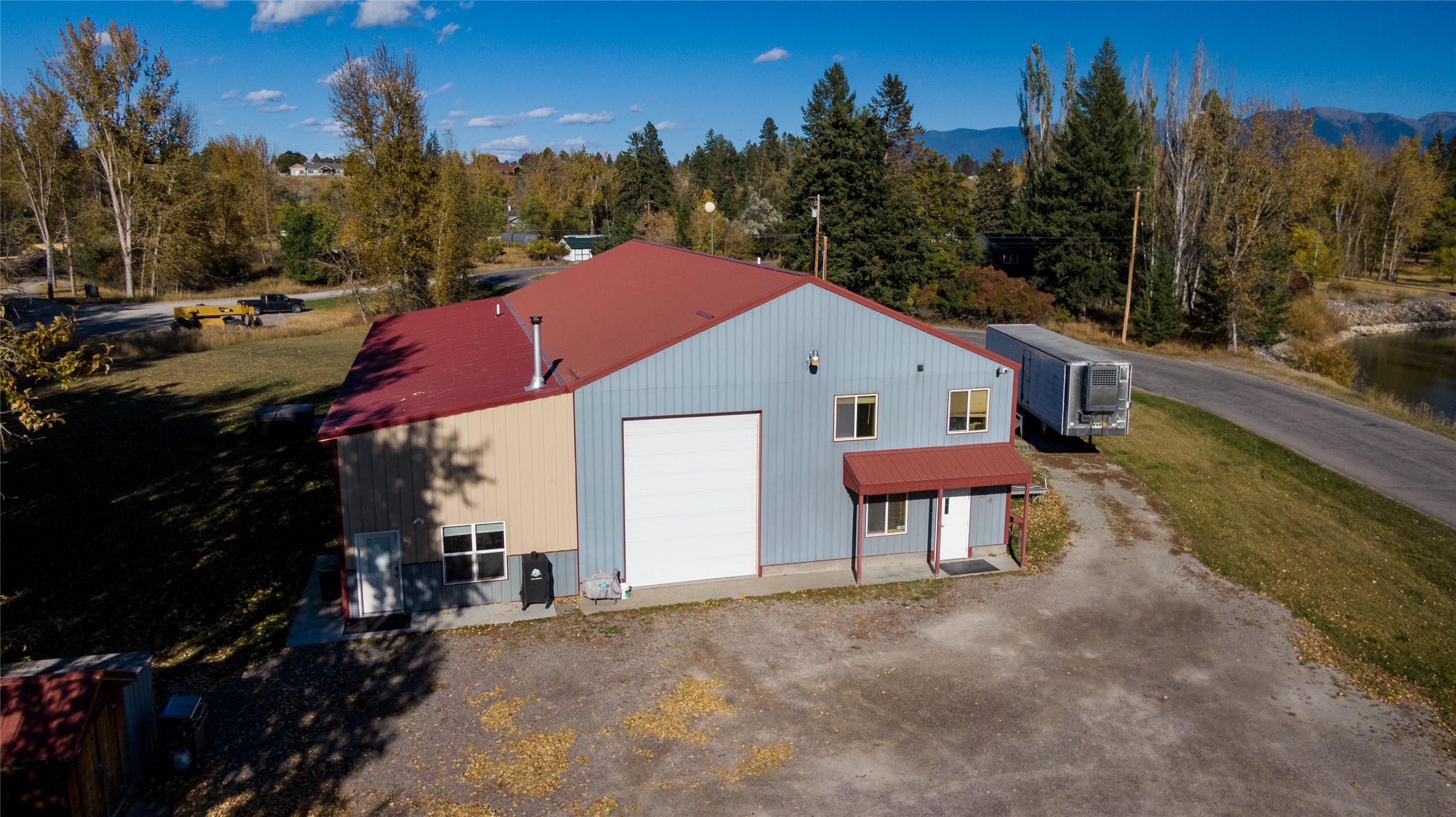 154 Riverside Avenue Property Photo 2