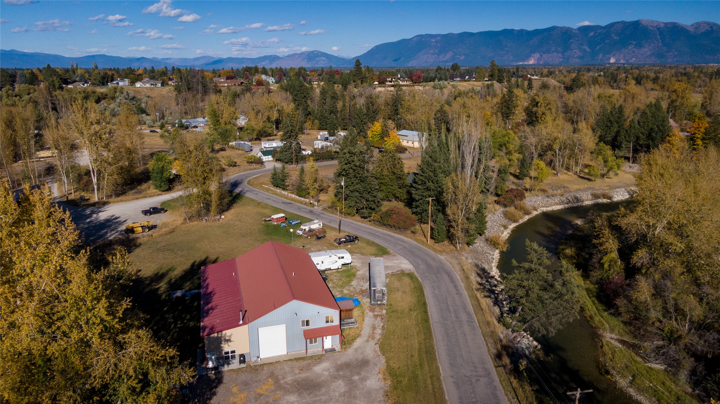 154 Riverside Avenue Property Photo 3