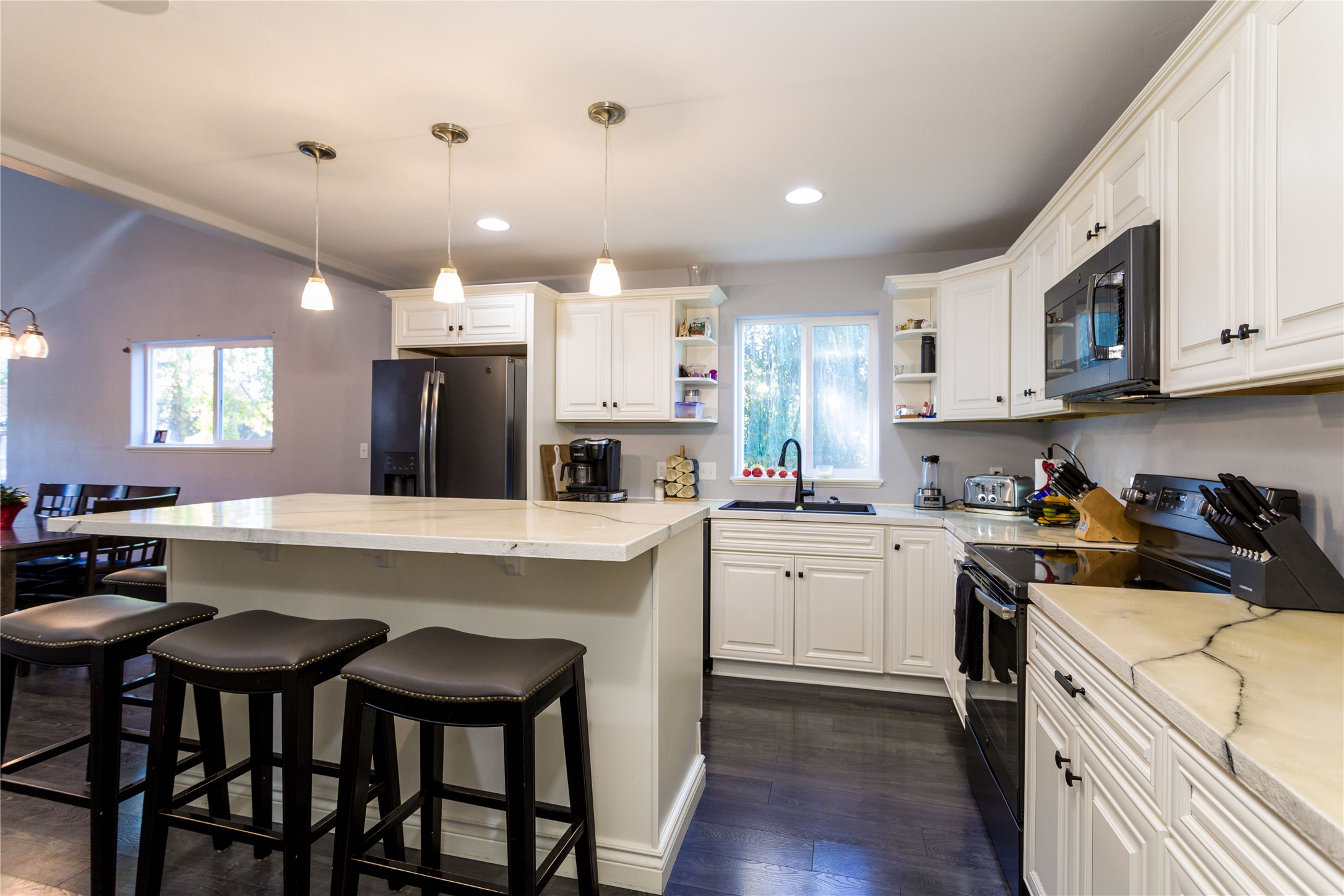 154 Riverside Avenue Property Photo 18