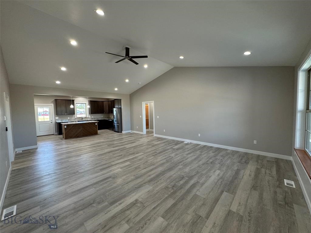 1002 Sagebrush Lane Property Photo 12