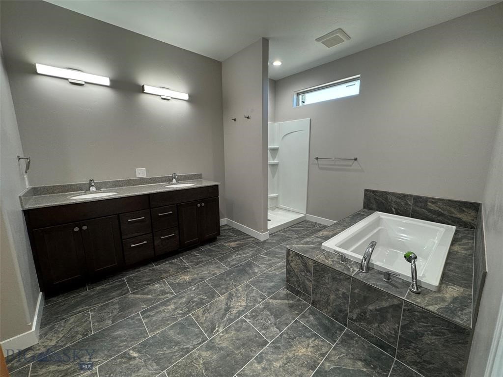 1002 Sagebrush Lane Property Photo 28