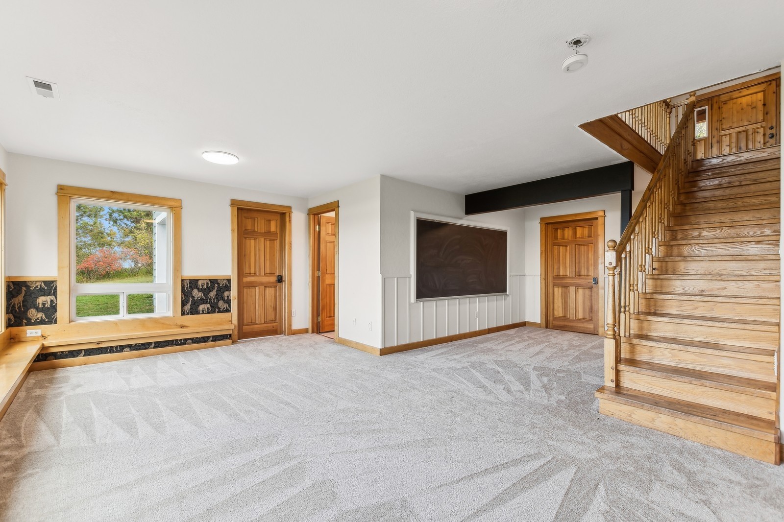 170 Creston Road Property Photo 35