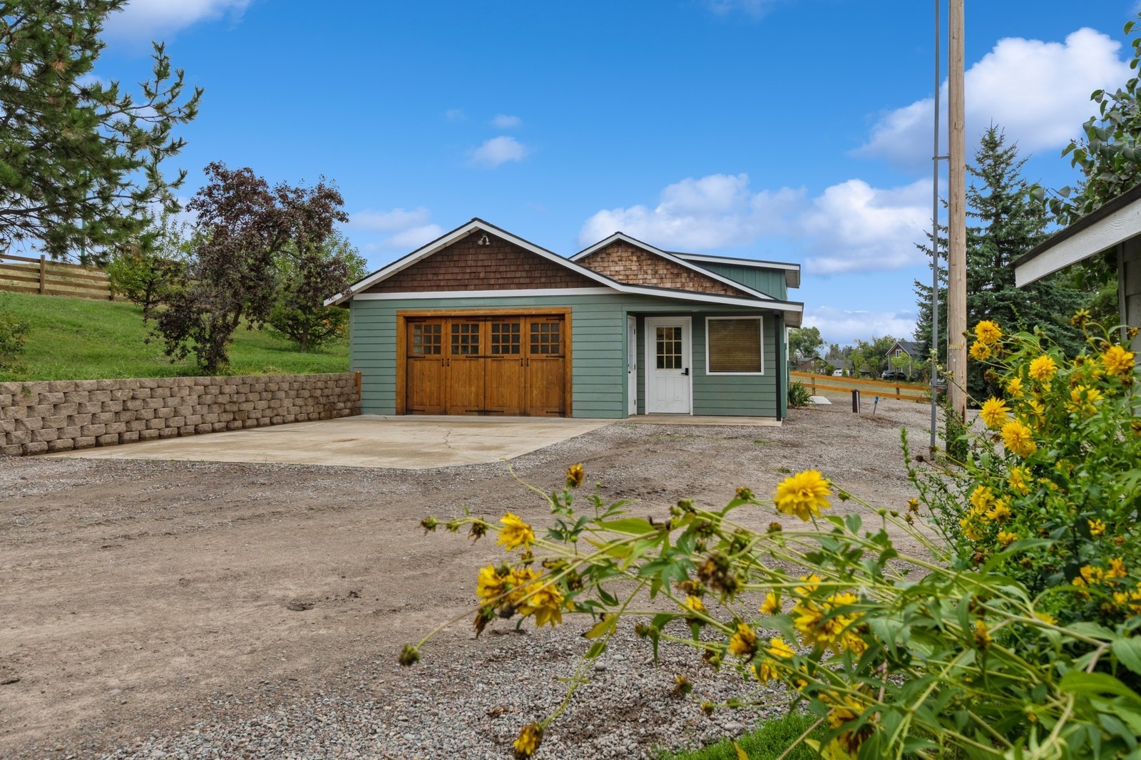 170 Creston Road Property Photo 44