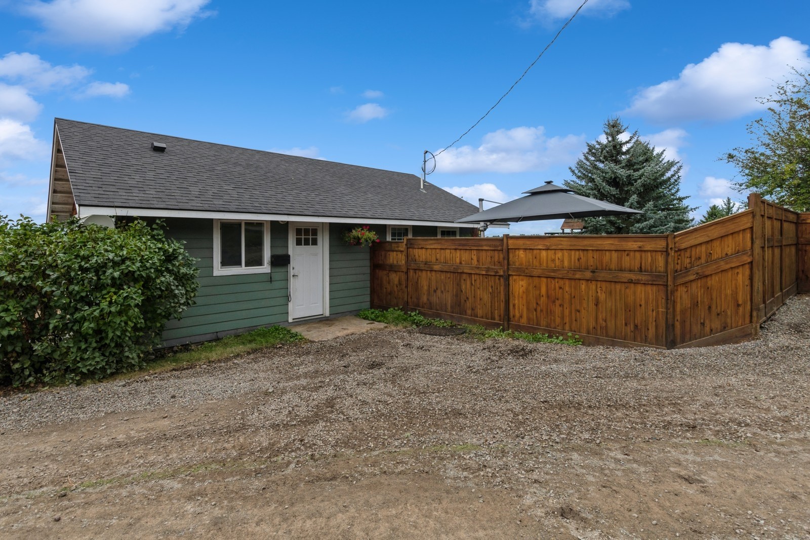 170 Creston Road Property Photo 45