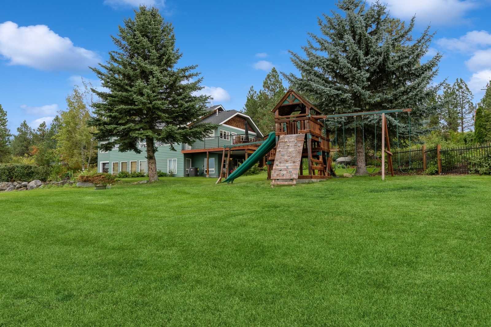 170 Creston Road Property Photo 82