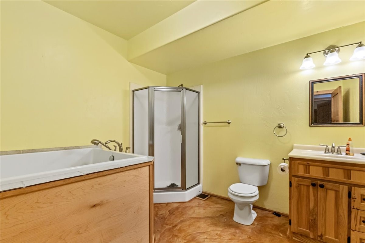 169 Brookes Drive Property Photo 21