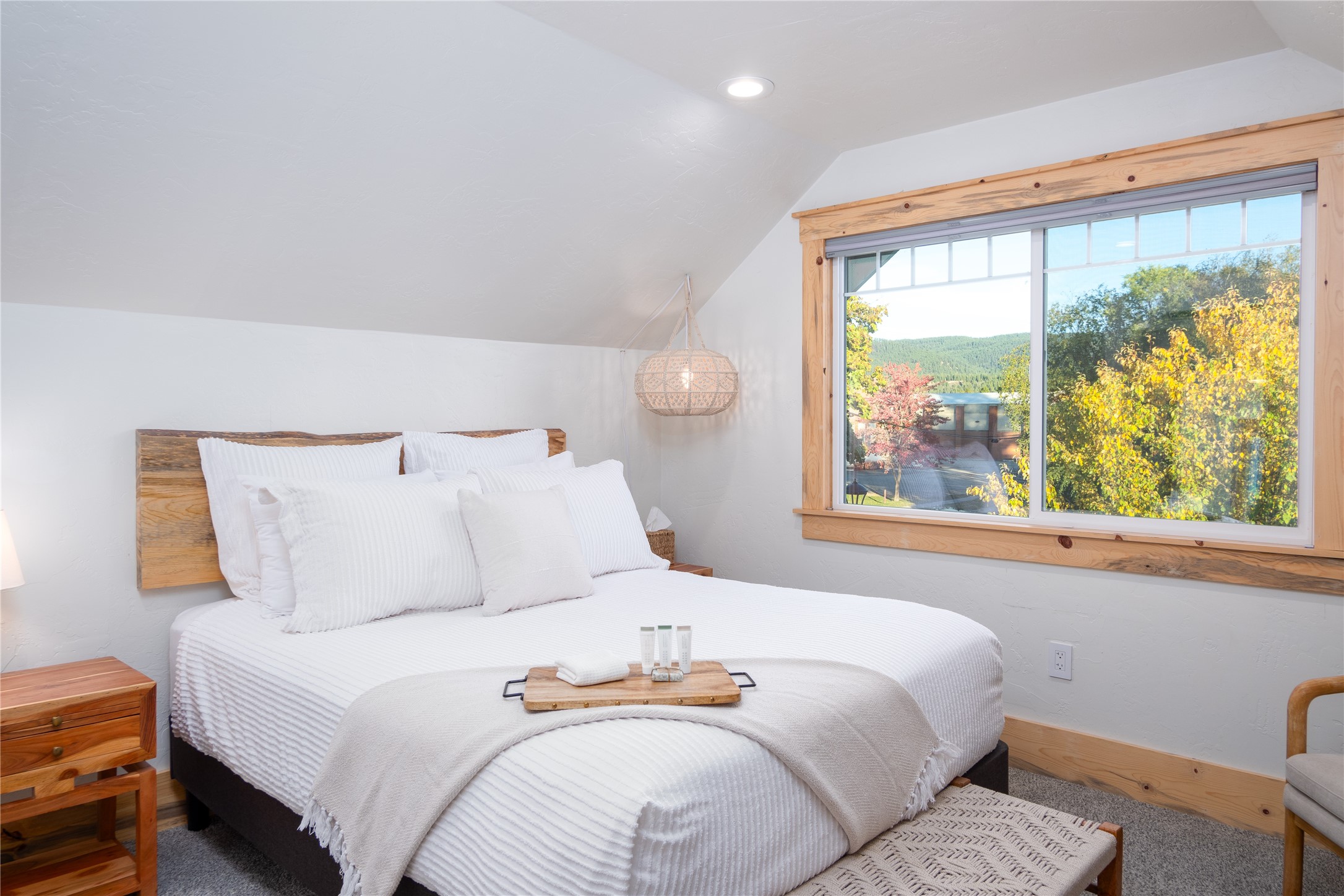 804 Mineral Avenue Property Photo 14