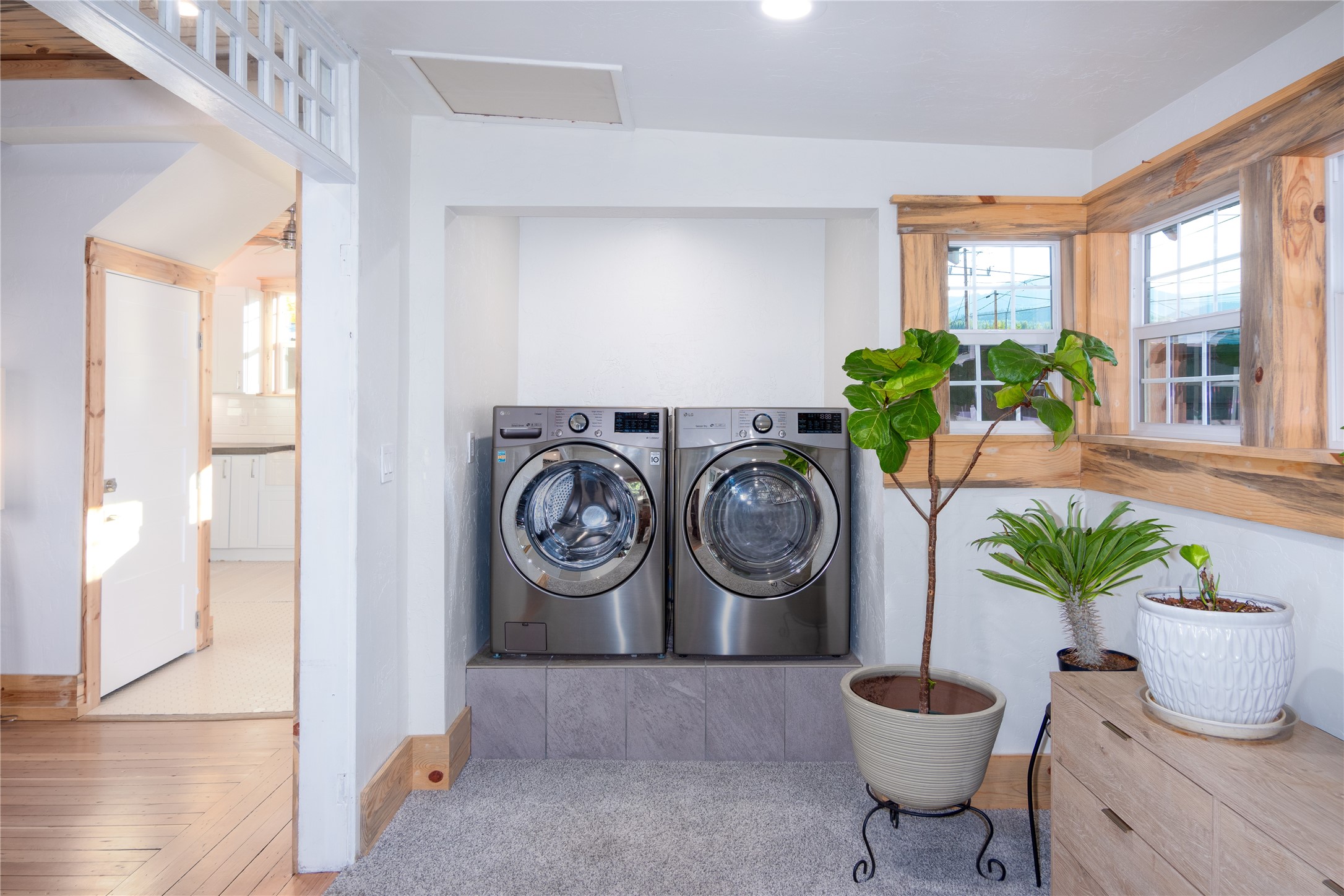 804 Mineral Avenue Property Photo 16