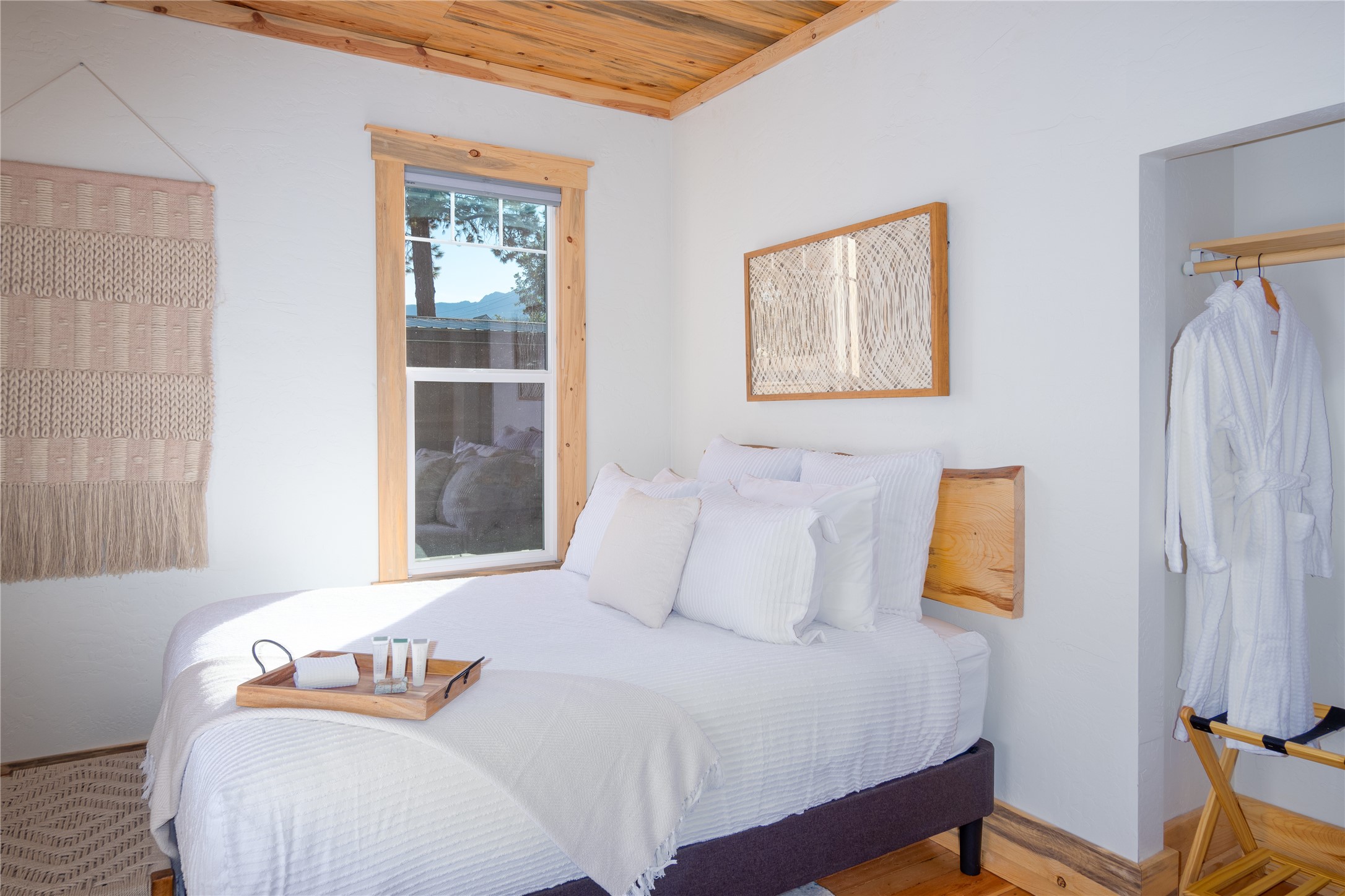 804 Mineral Avenue Property Photo 21