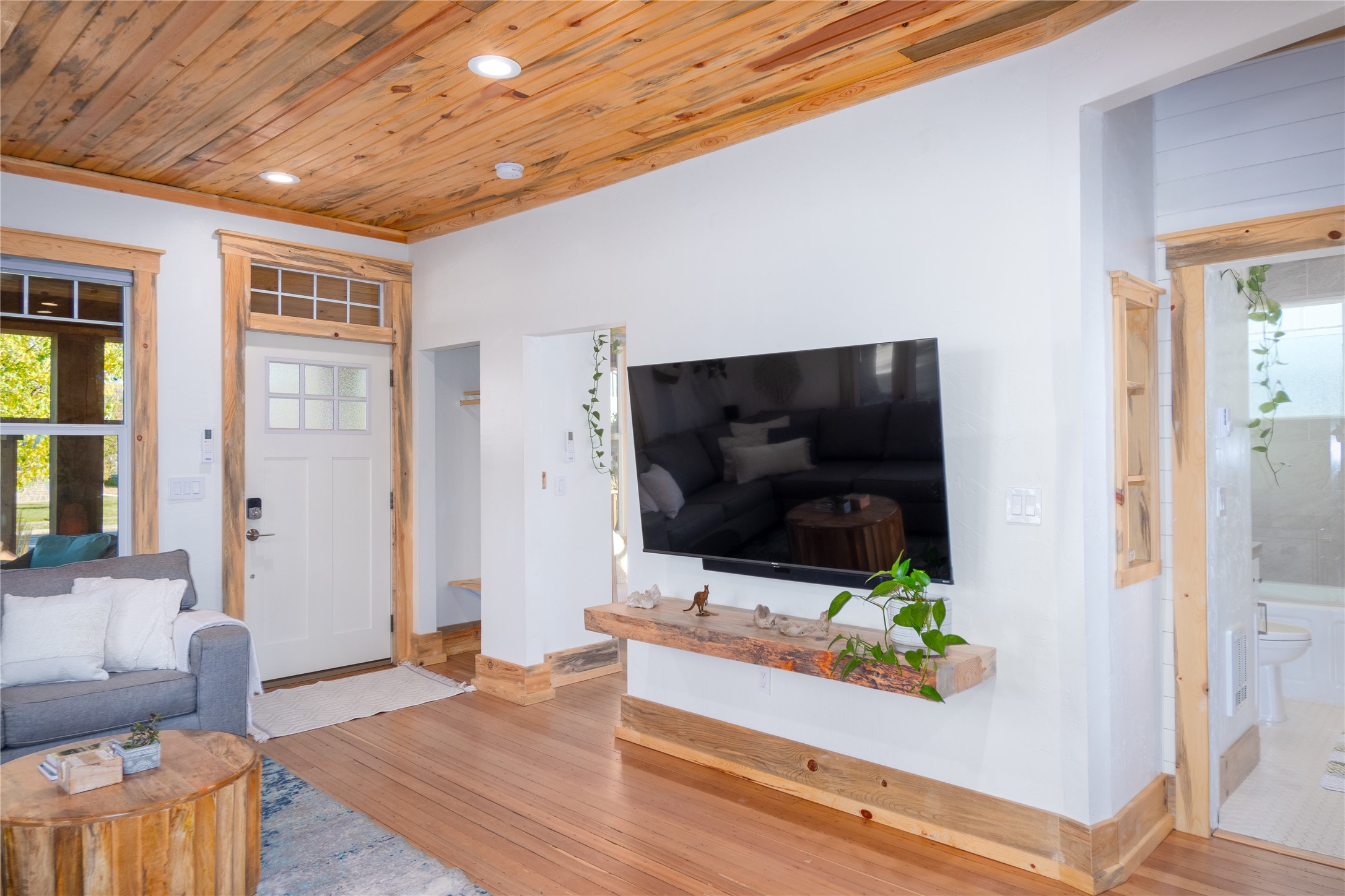 804 Mineral Avenue Property Photo 26