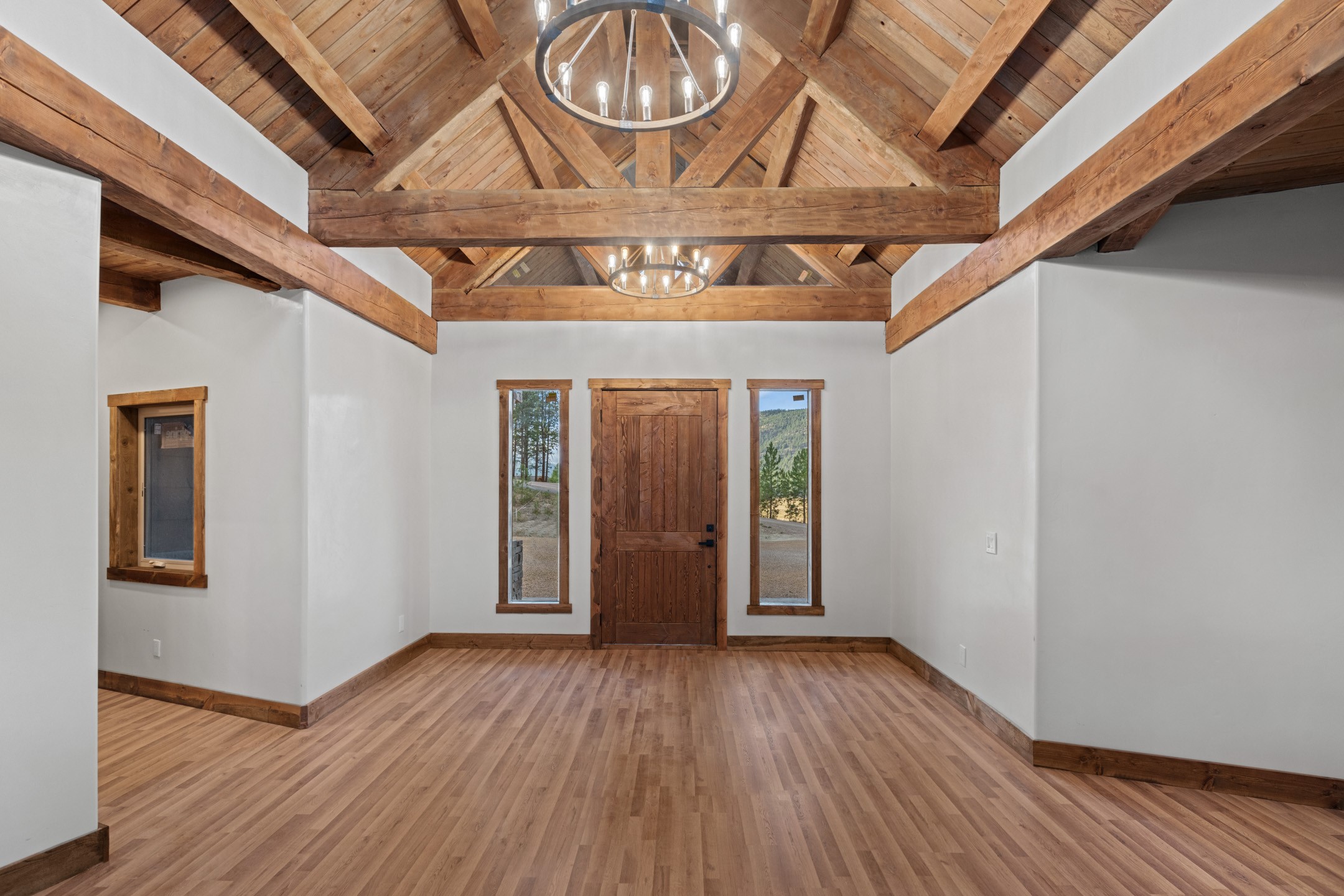 1200 Shaw Lane Property Photo 8