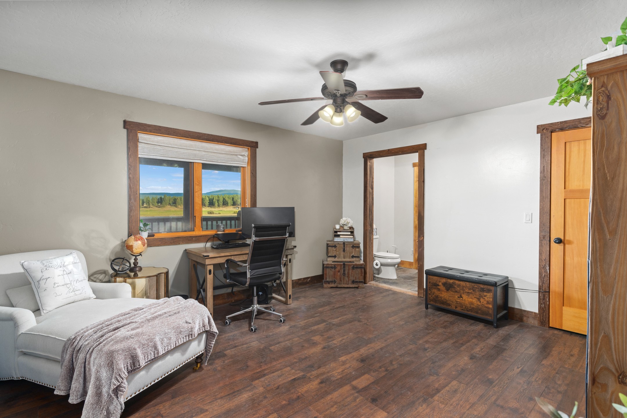 1200 Shaw Lane Property Photo 30