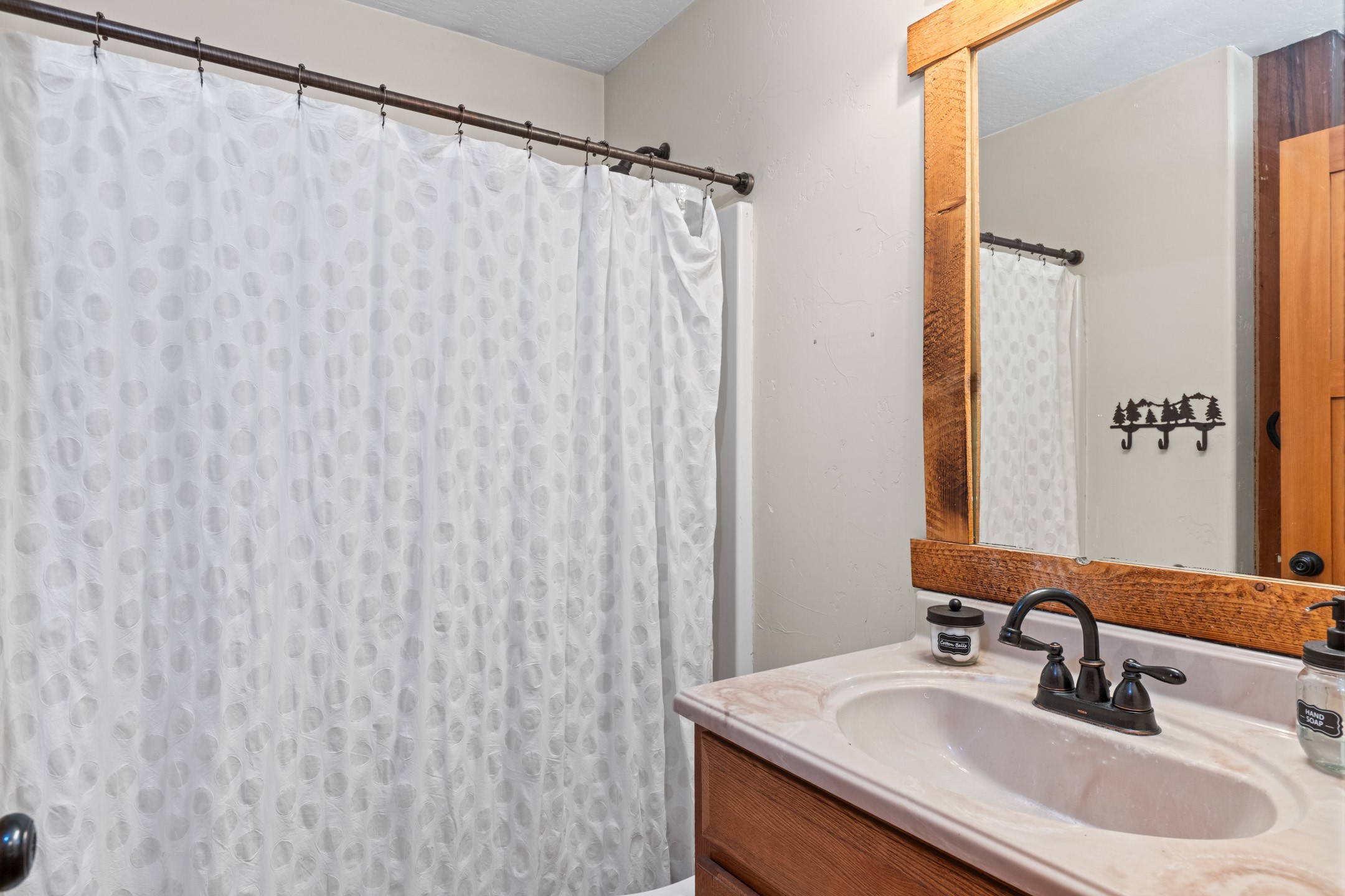1200 Shaw Lane Property Photo 33