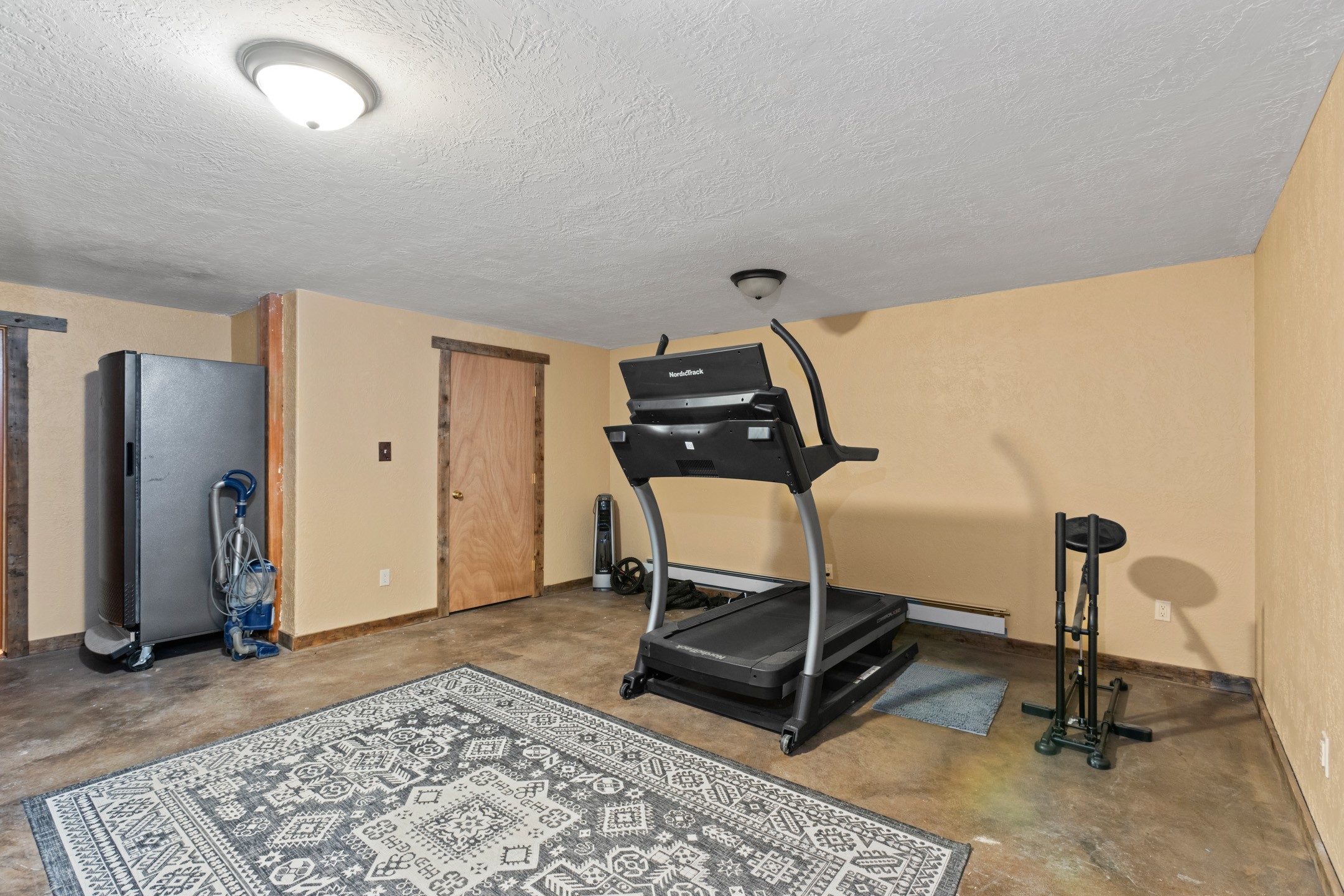 1200 Shaw Lane Property Photo 42