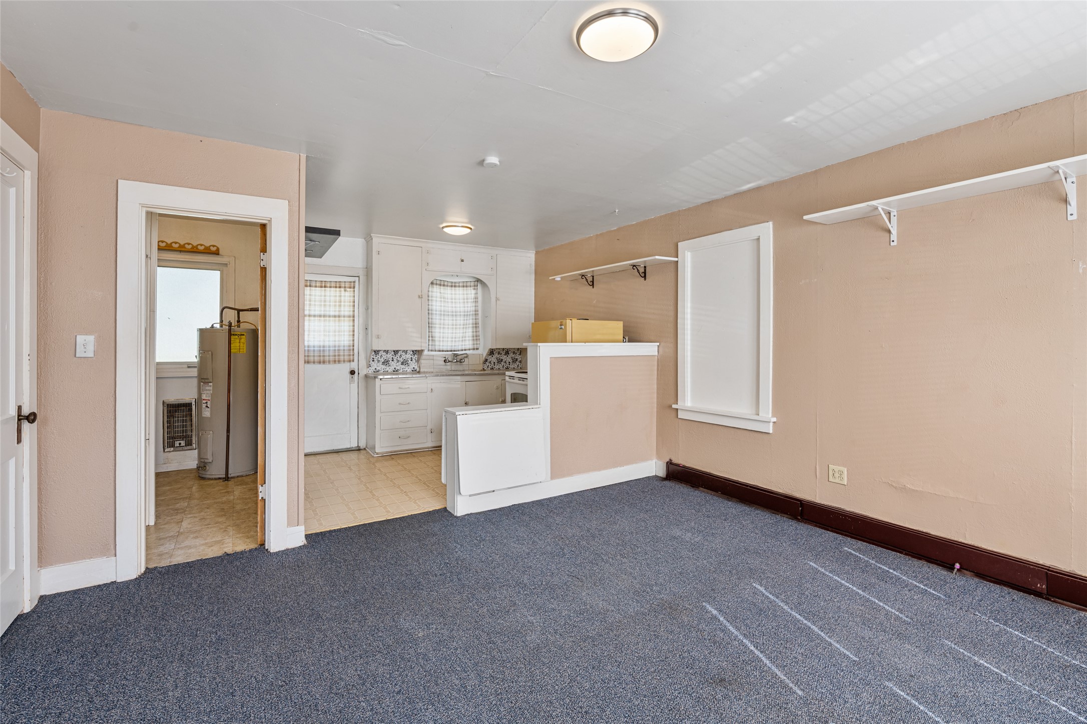 227 W Montana Street W Property Photo 6