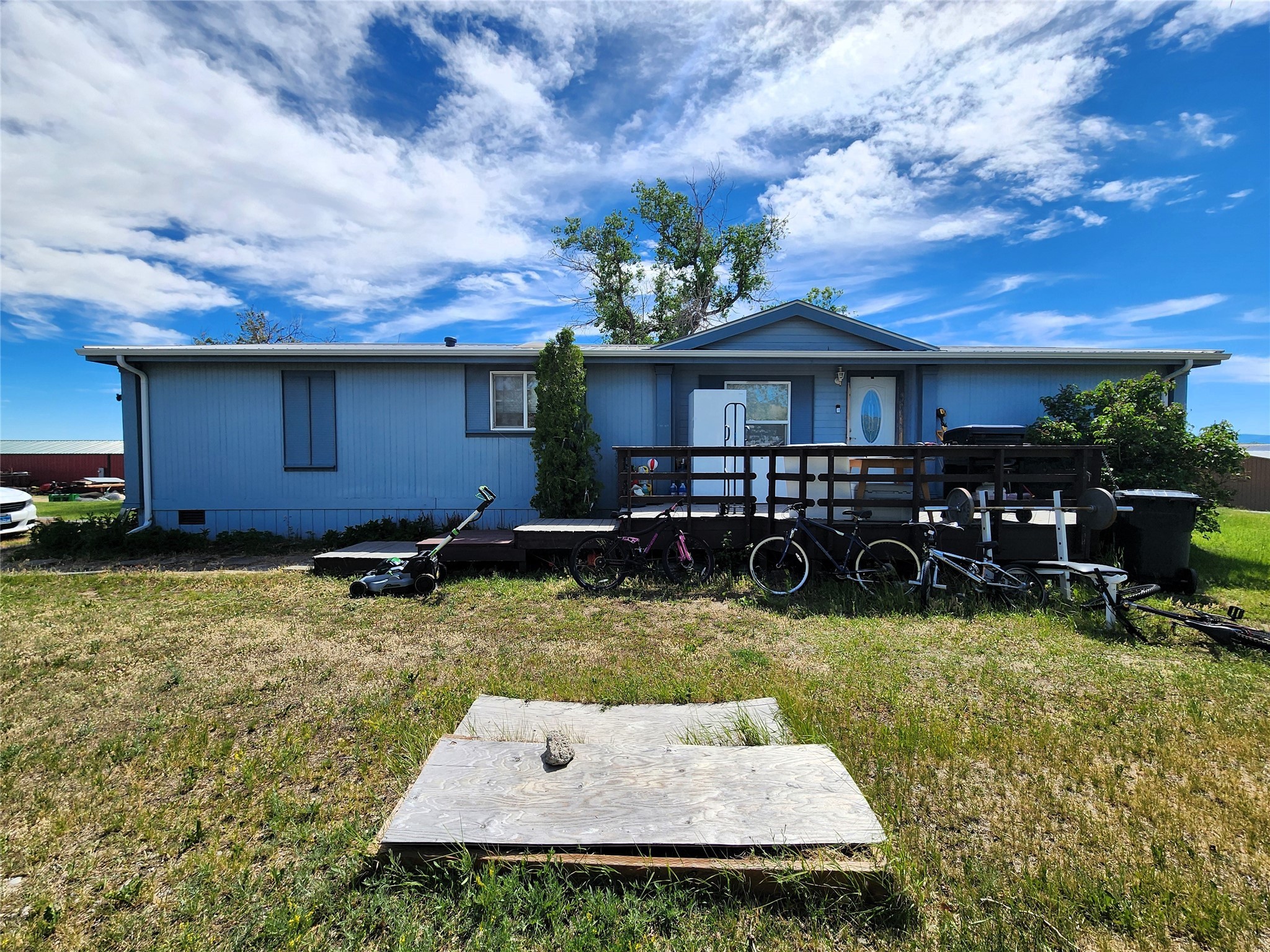13 14th Avenue Ne Property Photo 3