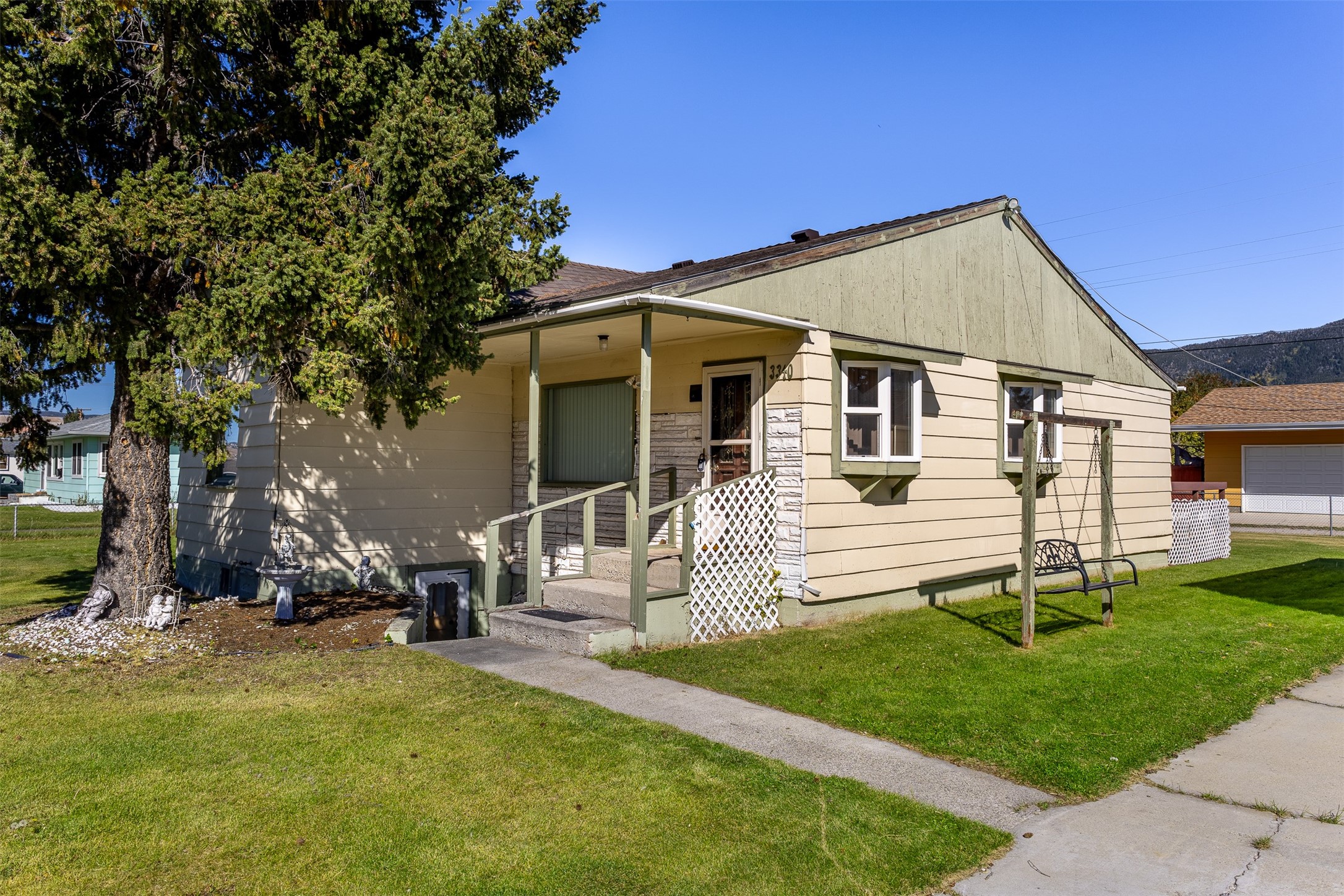 3340 Carter Street Property Photo 1