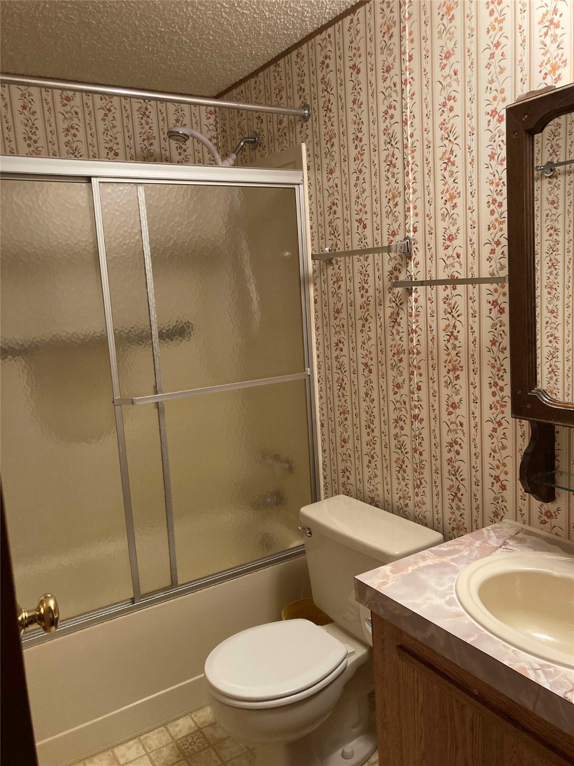 28 W Shore Road Property Photo 10