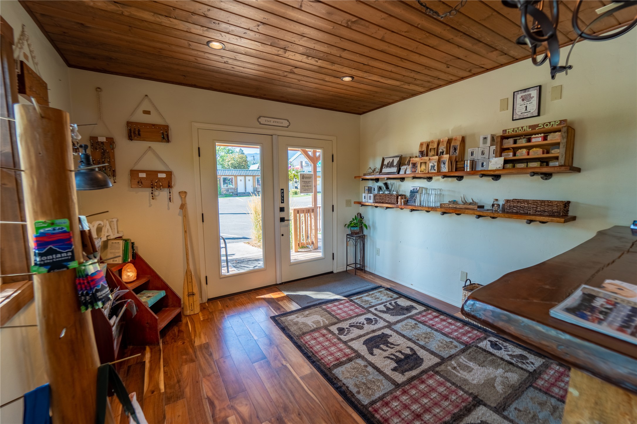 808 Mineral Avenue Property Photo 26