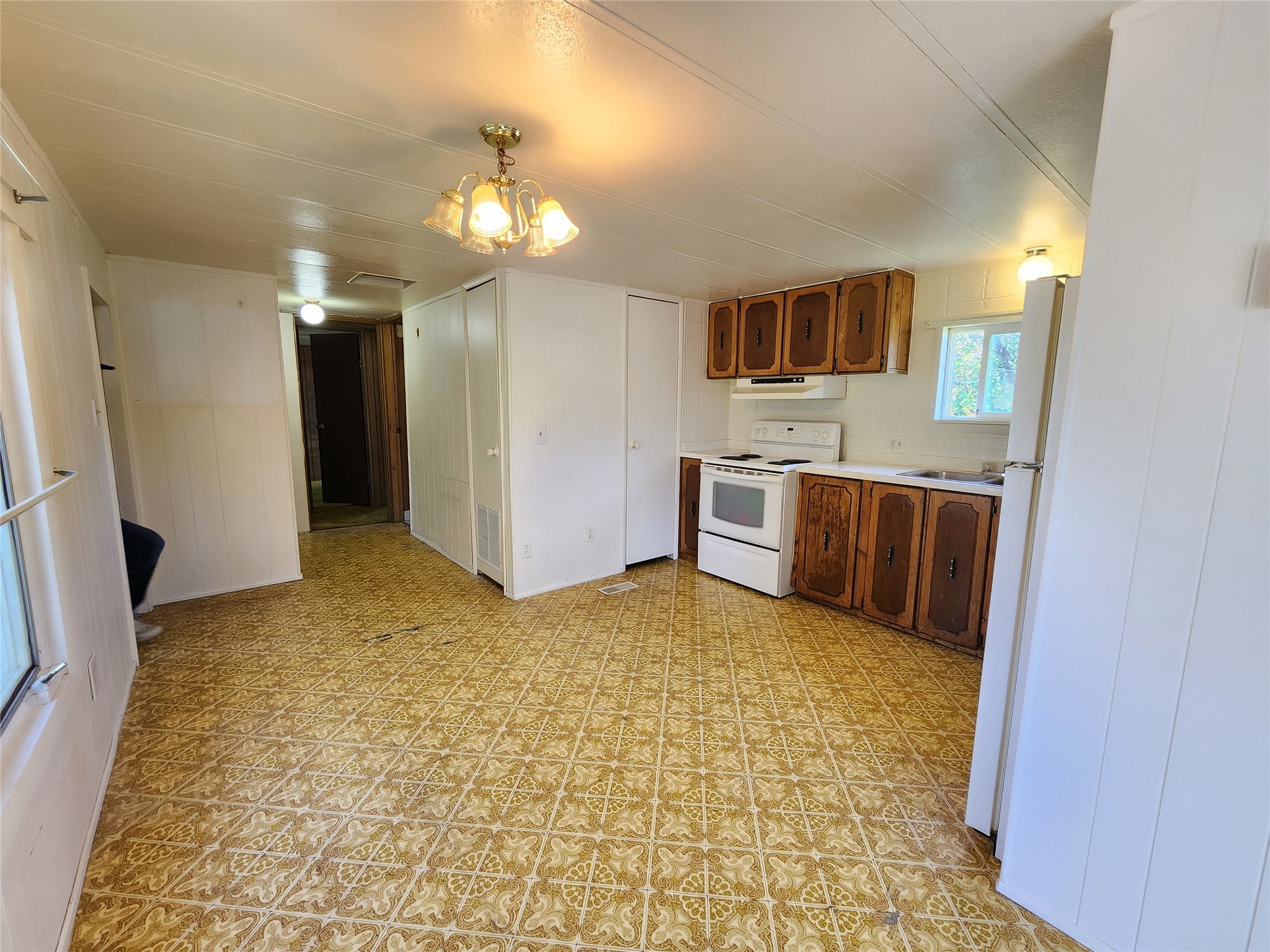 226 7th Avenue Ne Property Photo 18